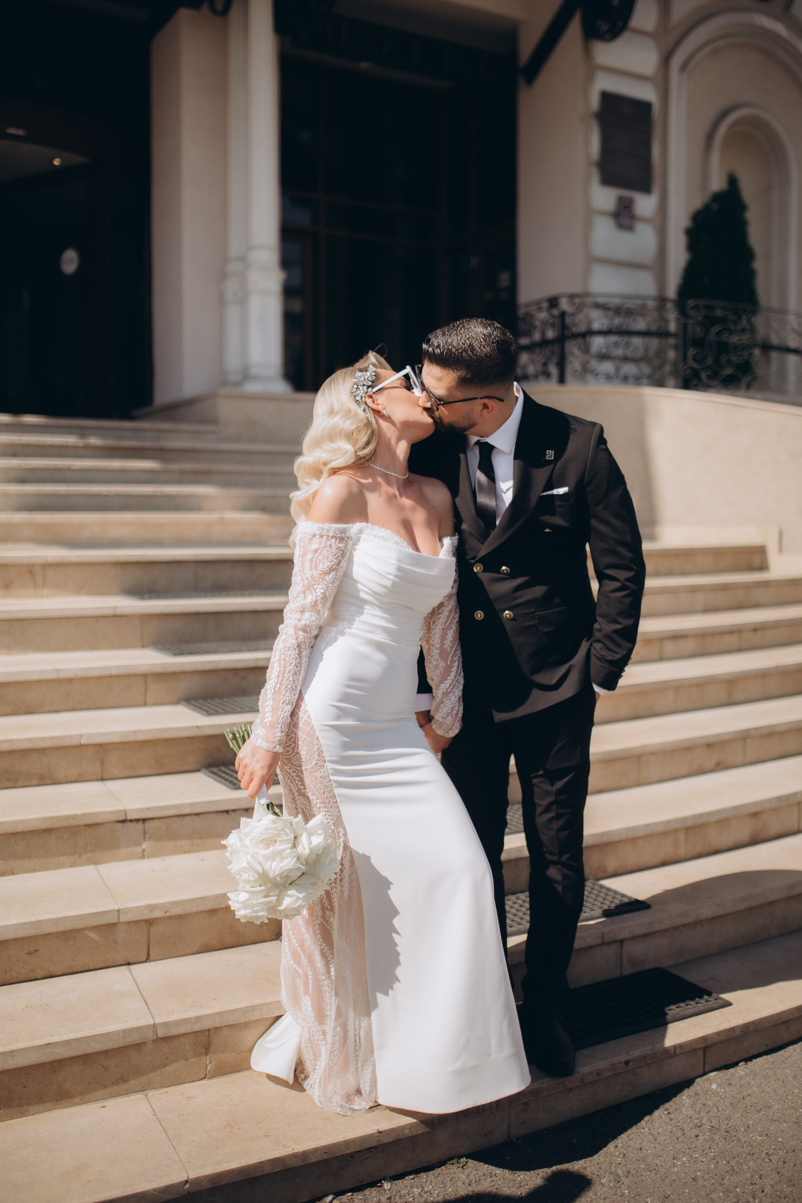 L&I. Fotograf București, România