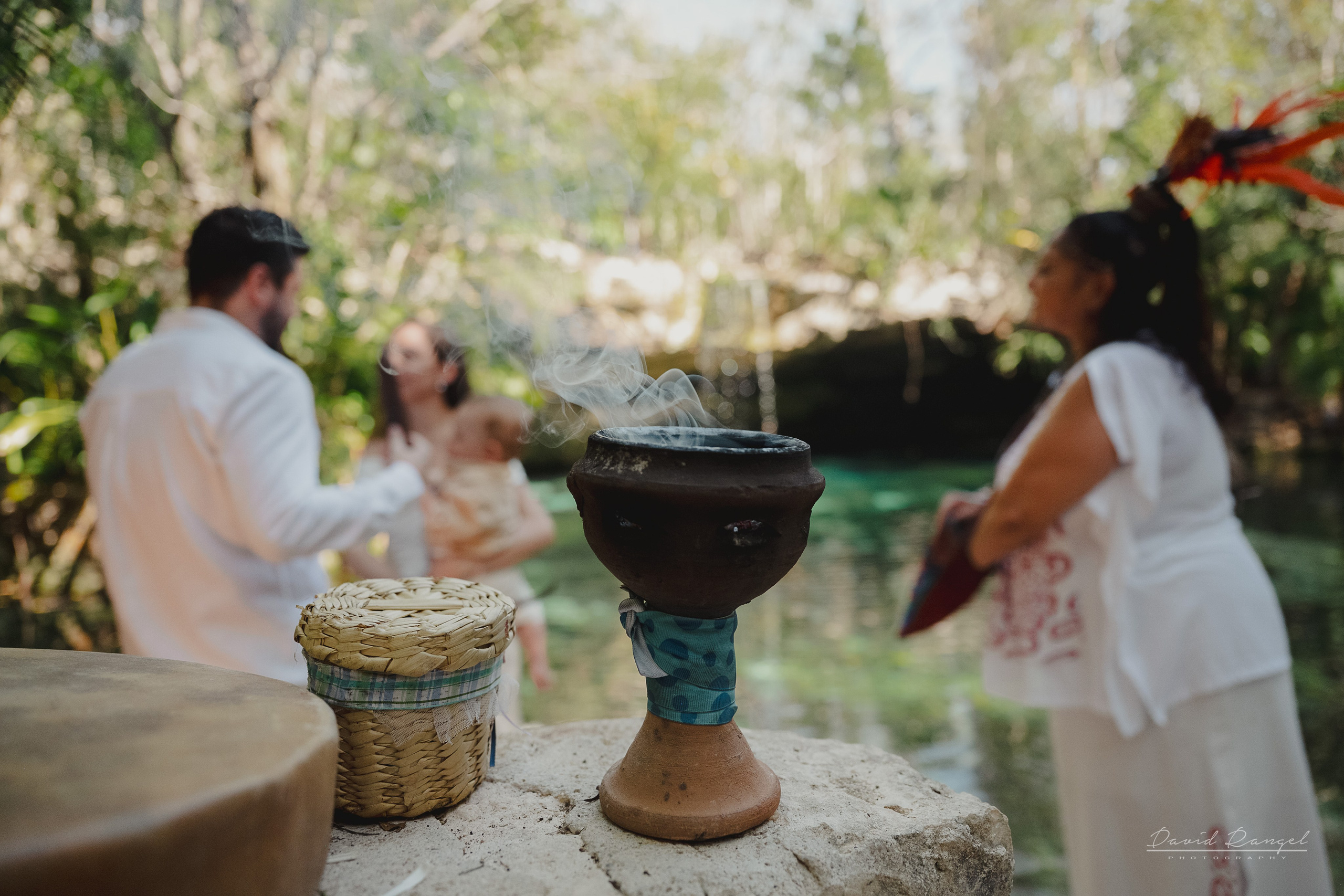 Vanessa and Alejandro´s Mayan Wedding at Kantunchi Park. Destination wedding photographer based in Cancun and Riviera Maya with service worldwide