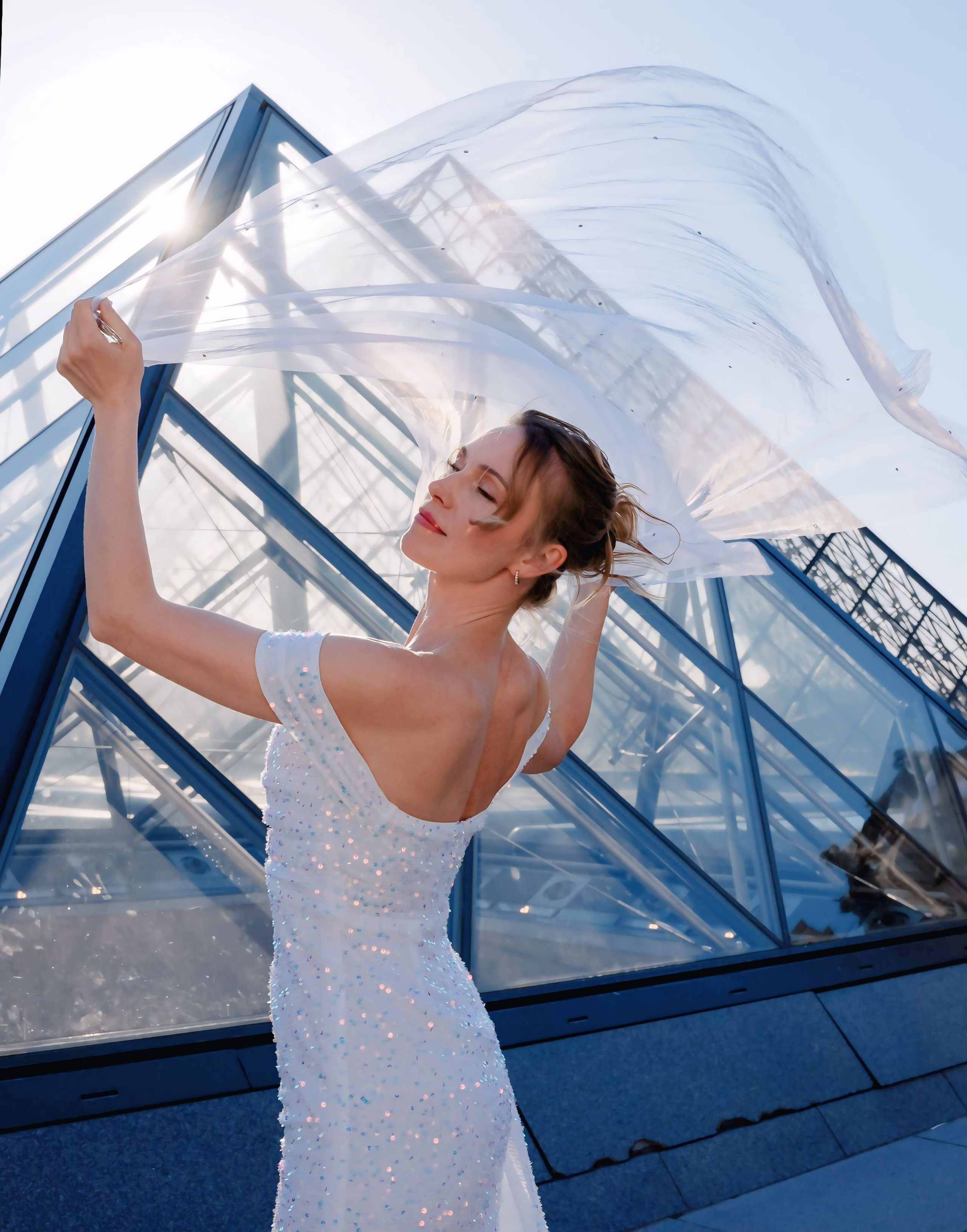 Wedding and proposal photoshoot in Paris. Alina Tagzieva- a photograper in Paris