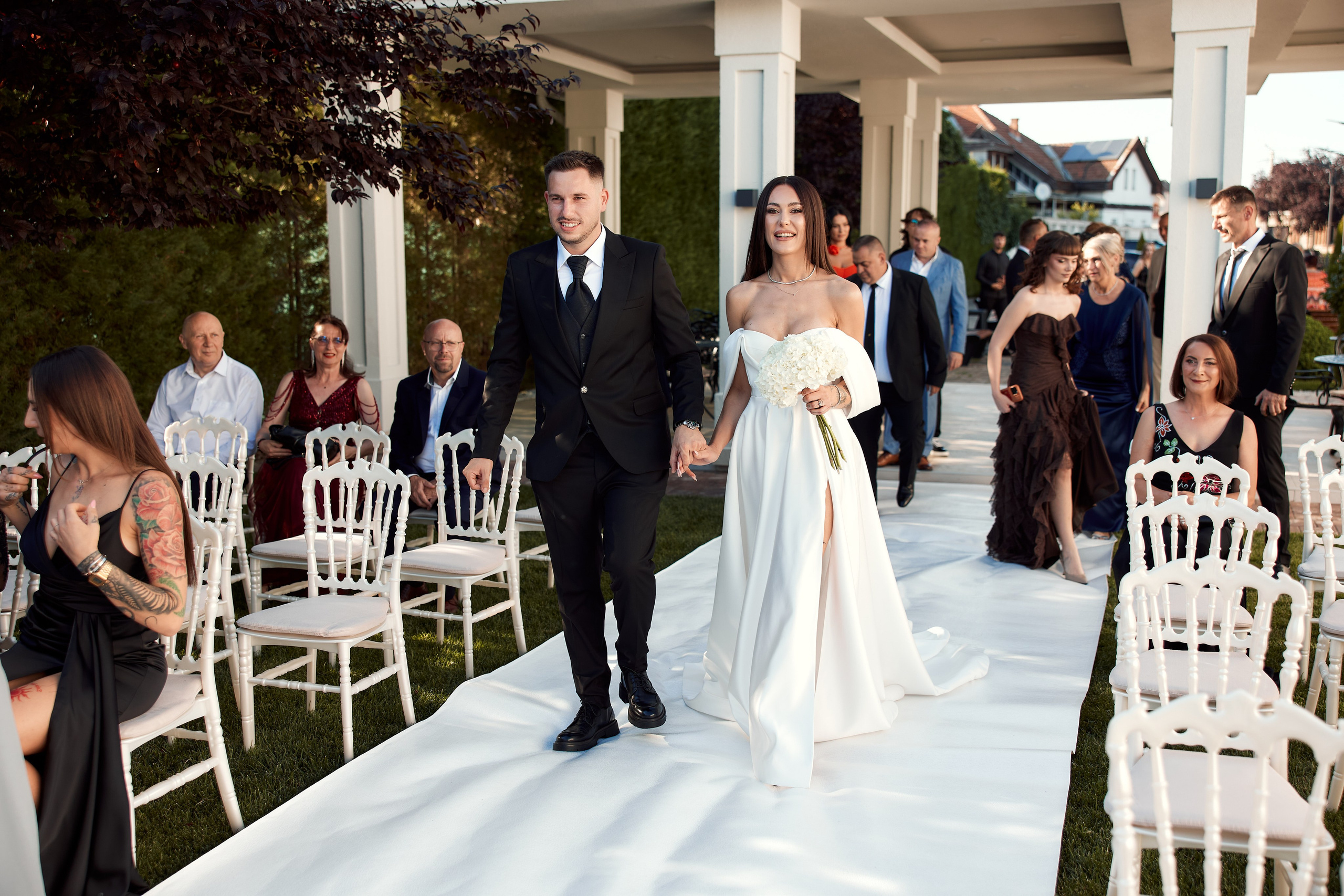 Iulia & Patrick. Photographer Luca Medieșan