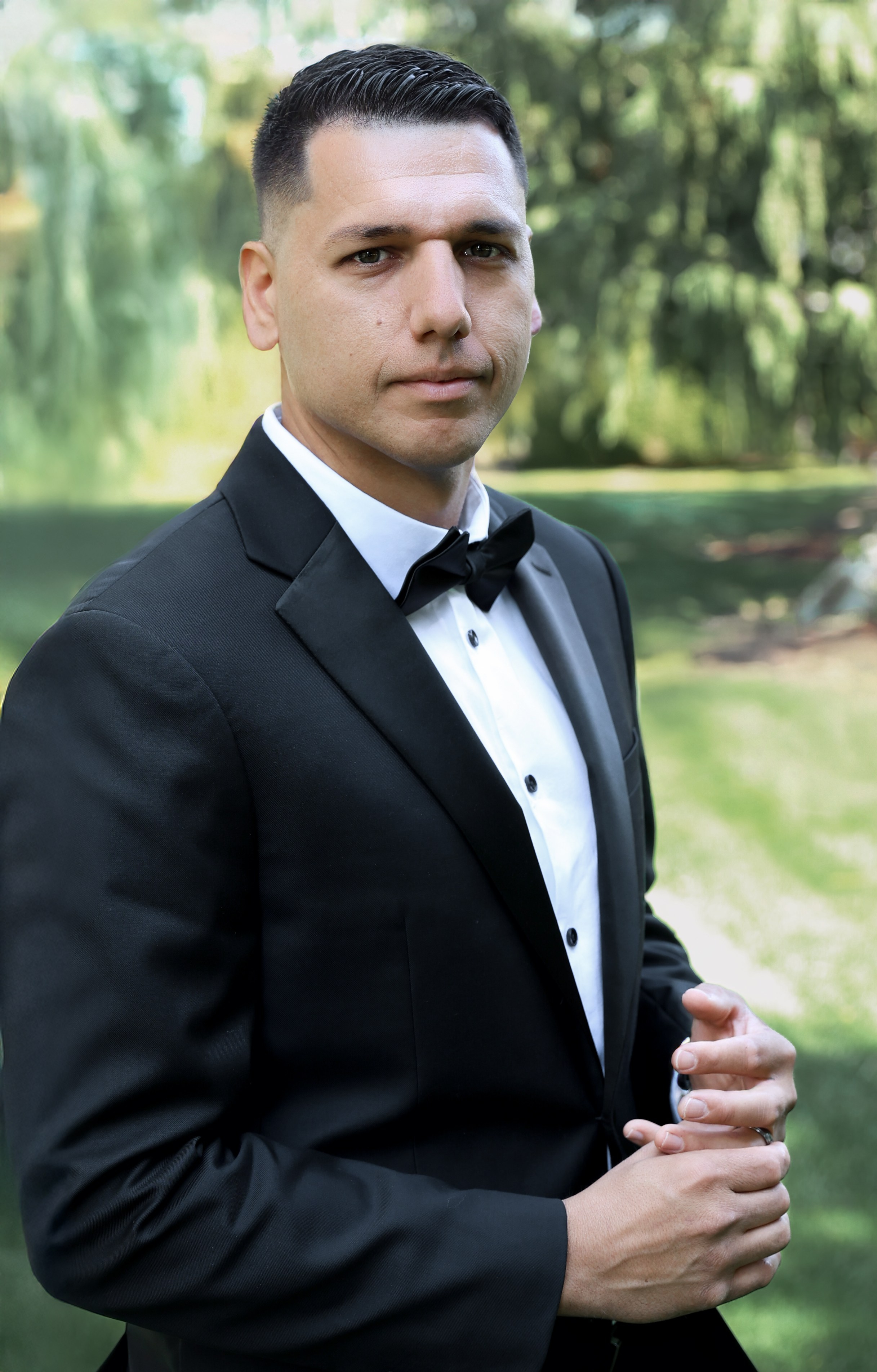 Jonathan and Marianne. Family and Wedding photographer