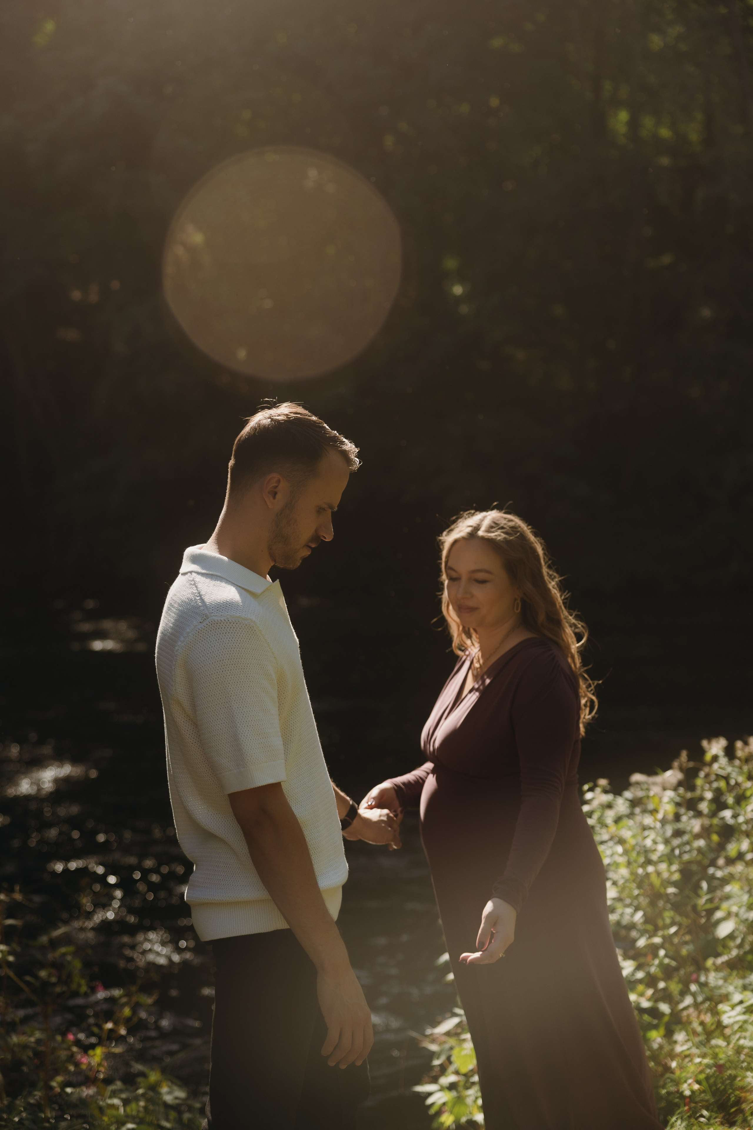 Sigita ir Artūras | Pabėgimas į gamtą ir aštrūs šešėliai. Vestuvių ir šeimų fotografė Lena Bondarenko / belove photo