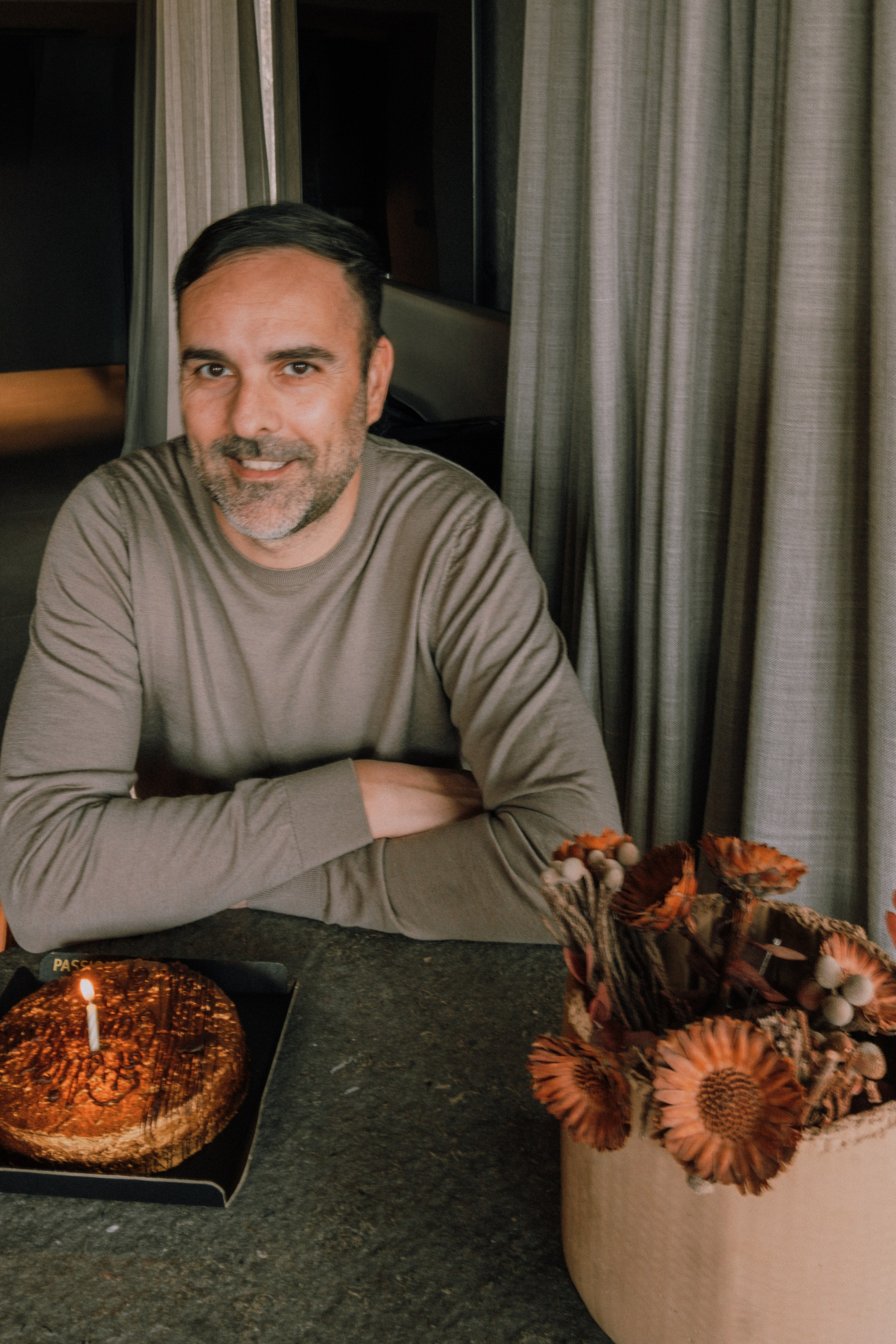 Sesión familiar en el bosque. Fotografía profesional en Calafell - Elena Medvedeva