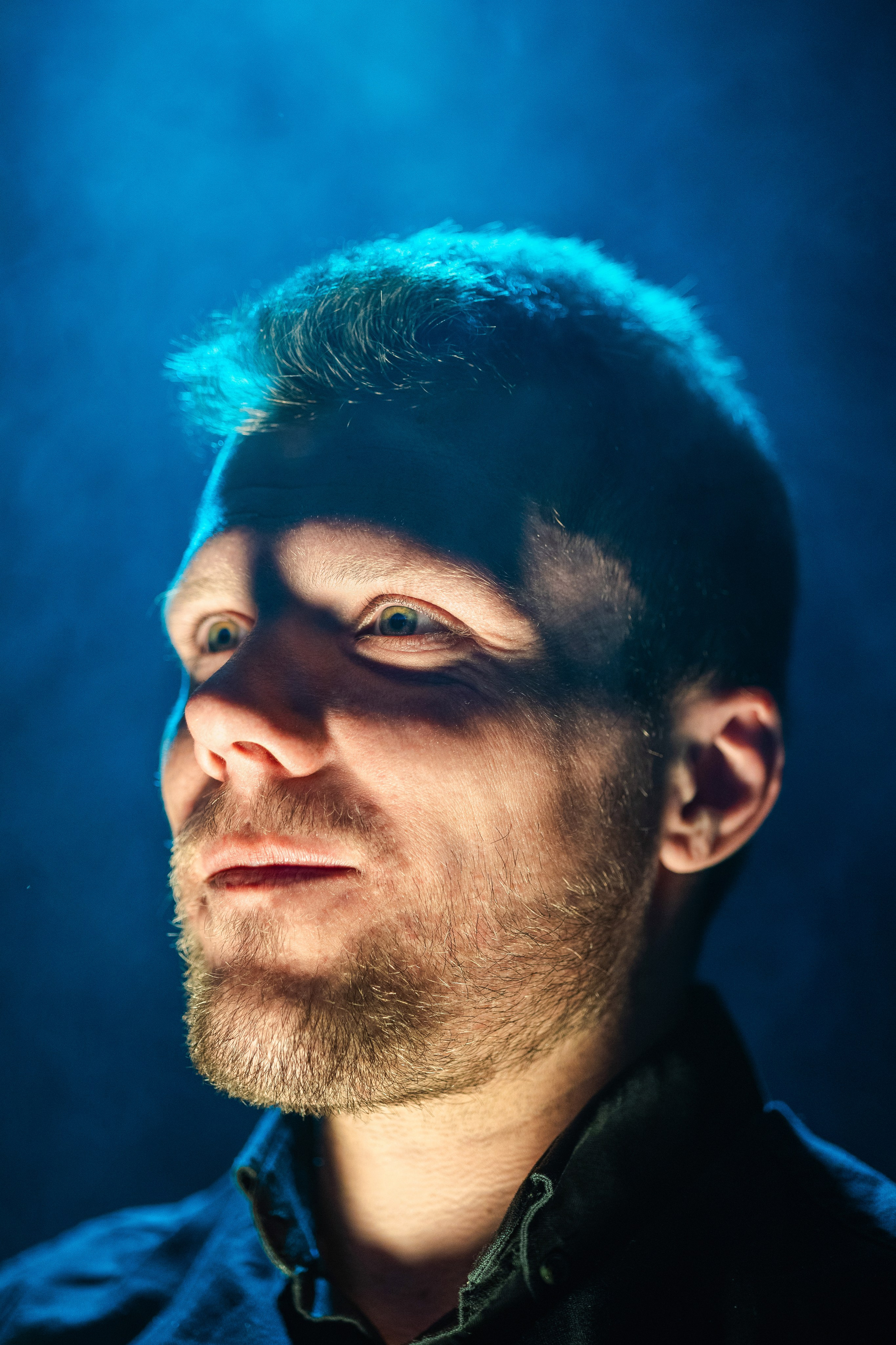 Dan Murzea. Daniel Cioc - Fotograf profesionist în București, specializat în evenimente, nunta, botez, corporate, portret și boudoir