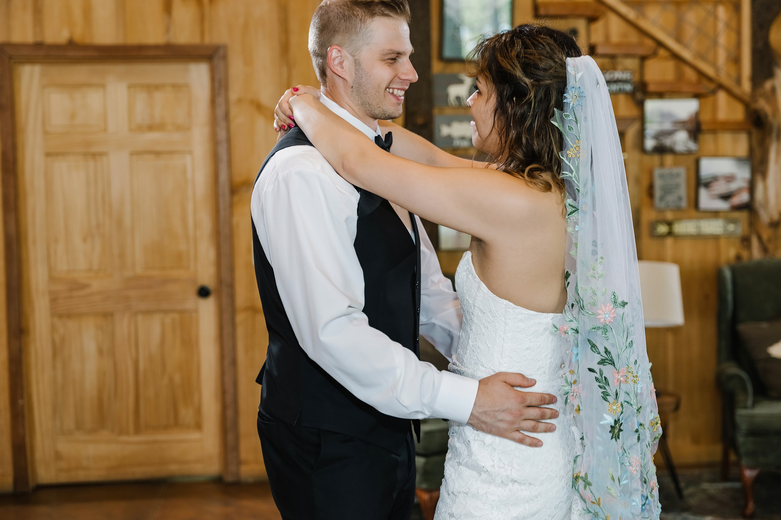 07.12.2025 Wedding. Wedding family event photographer in Chicago Nick Yushevich