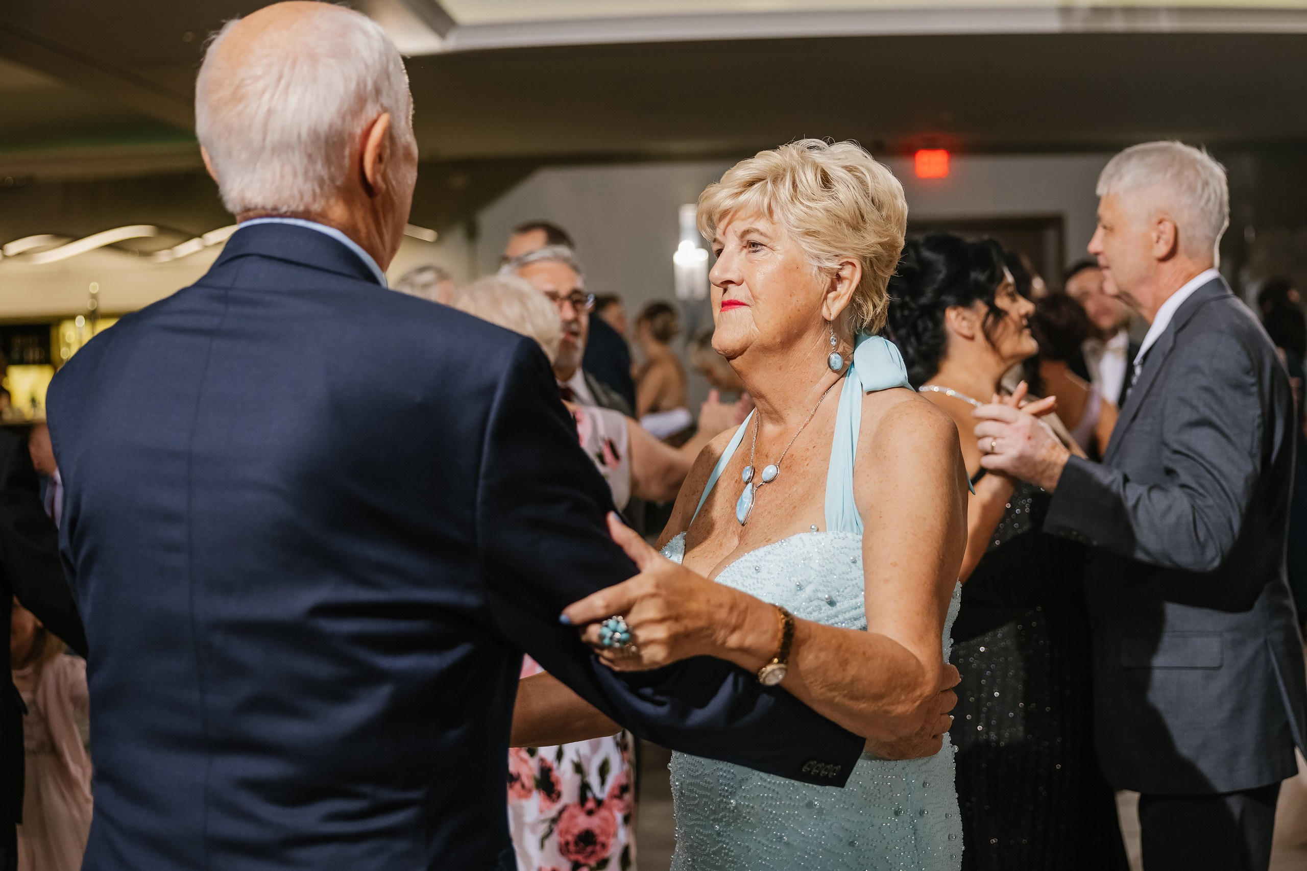 09.06.2025 Wedding. Wedding family event photographer in Chicago Nick Yushevich