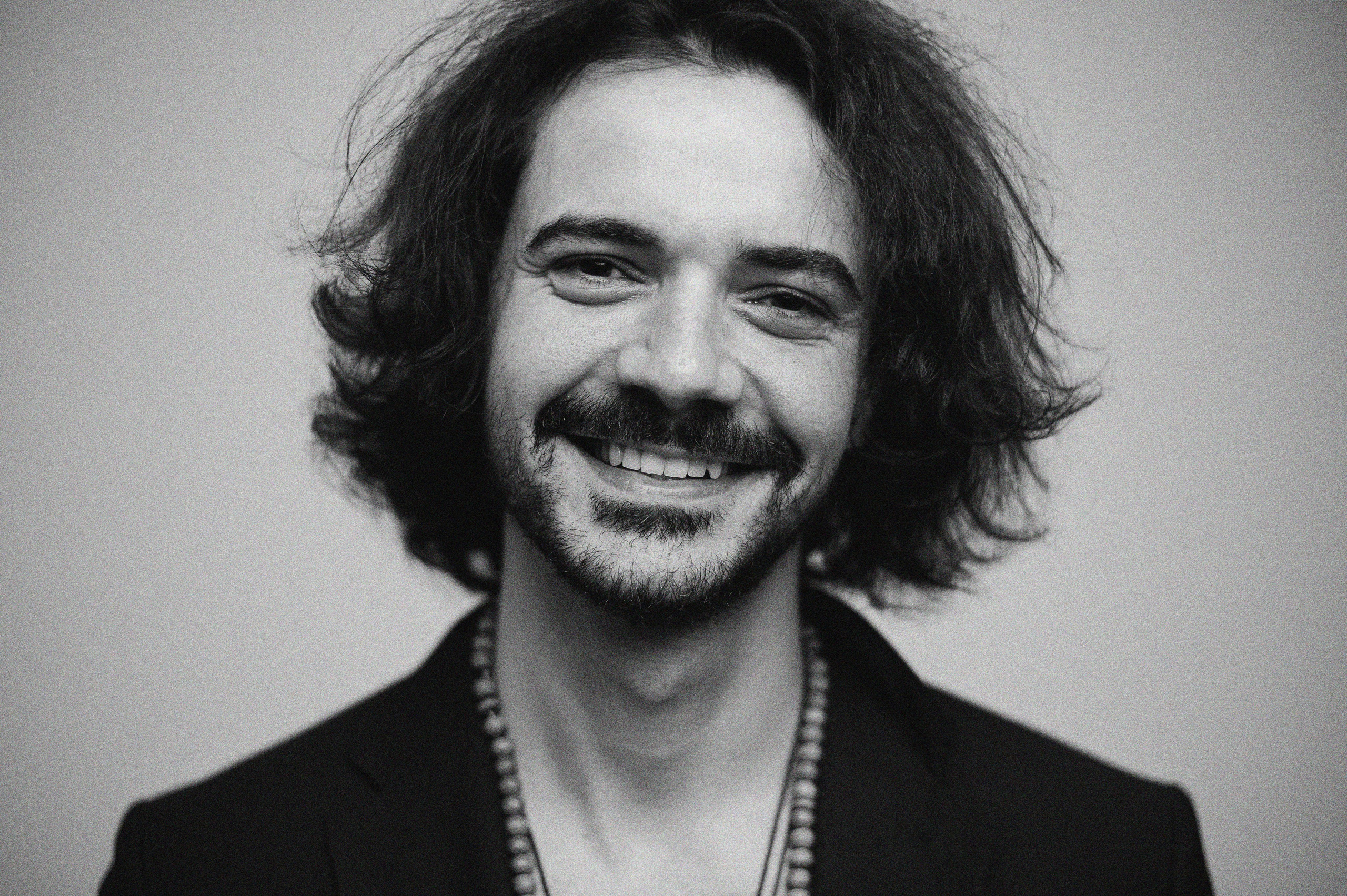 Валентин. 2astudio.uz