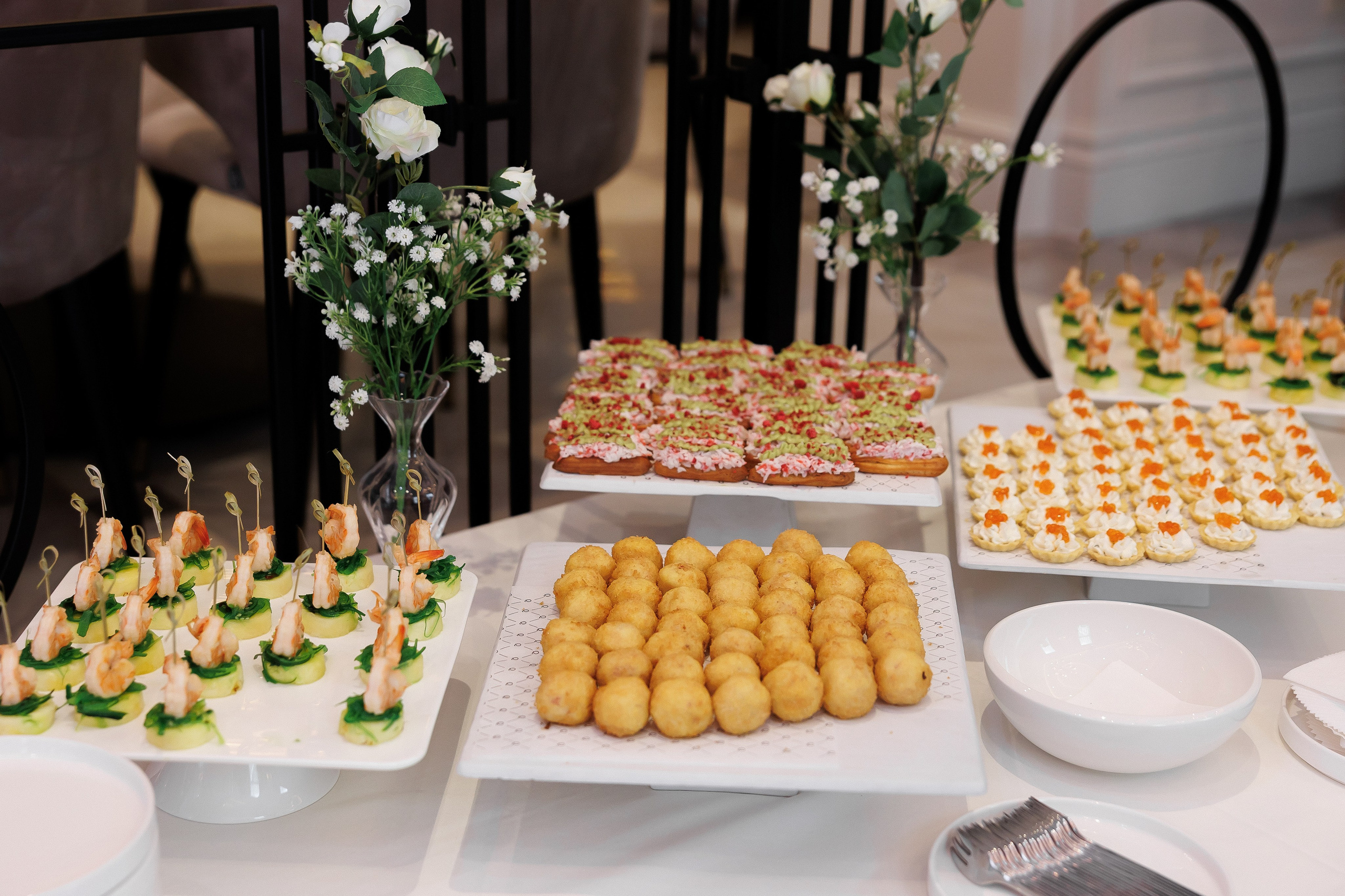 Serghei & Erica — Queen Residence. Servicii Foto și Video 067188353