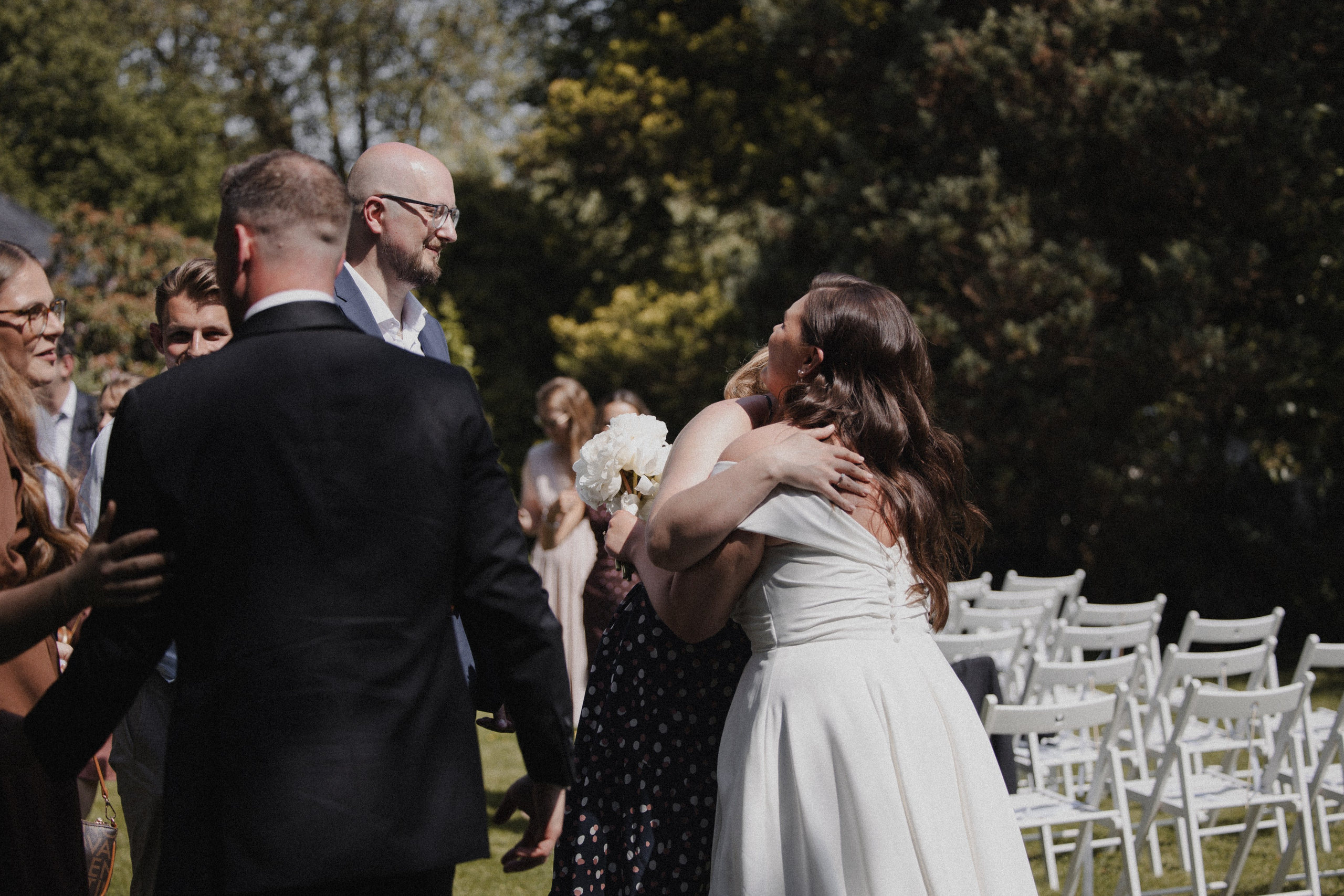 Jessica & Felix I Gesellschaft Harmonie Bochum. Hochzeitsfotografin Bochum | Halyna Reiche Fotografie NRW