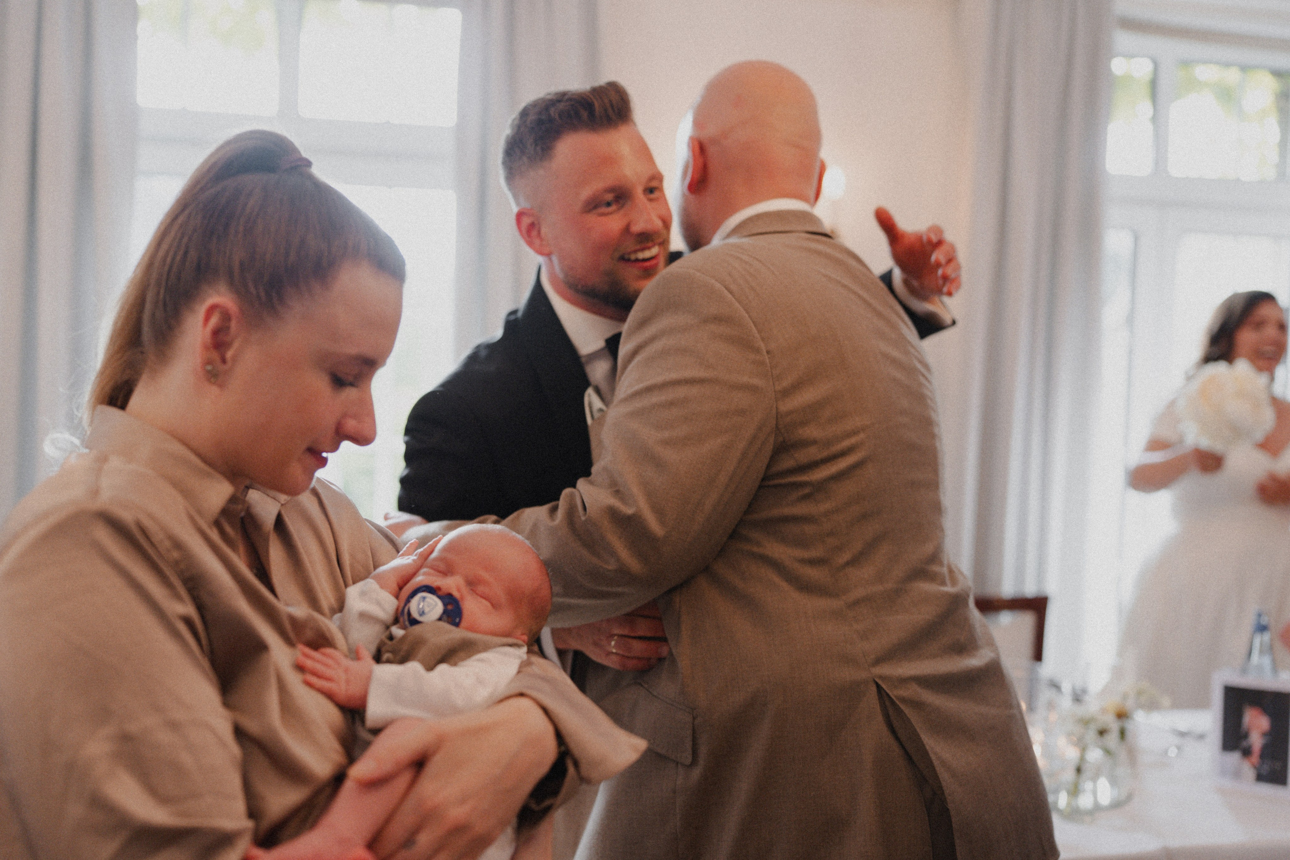 Jessica & Felix I Gesellschaft Harmonie Bochum. Hochzeitsfotografin Bochum | Halyna Reiche Fotografie NRW
