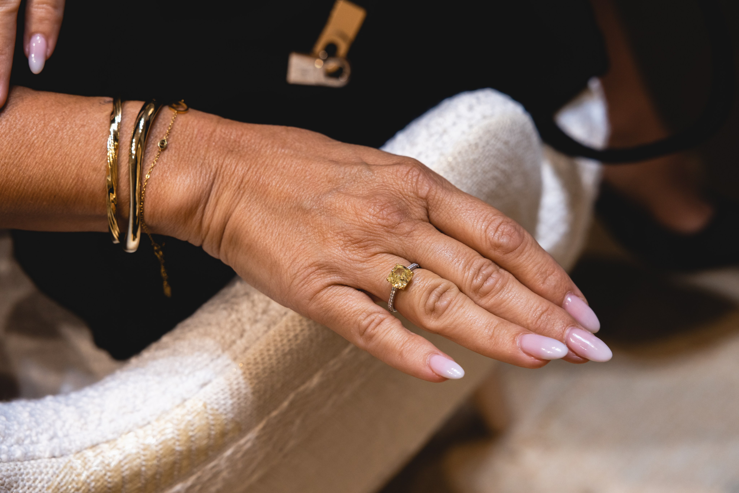 Tiffany. Professional wedding photographer in Copenhagen, Denmark — Julia Byron