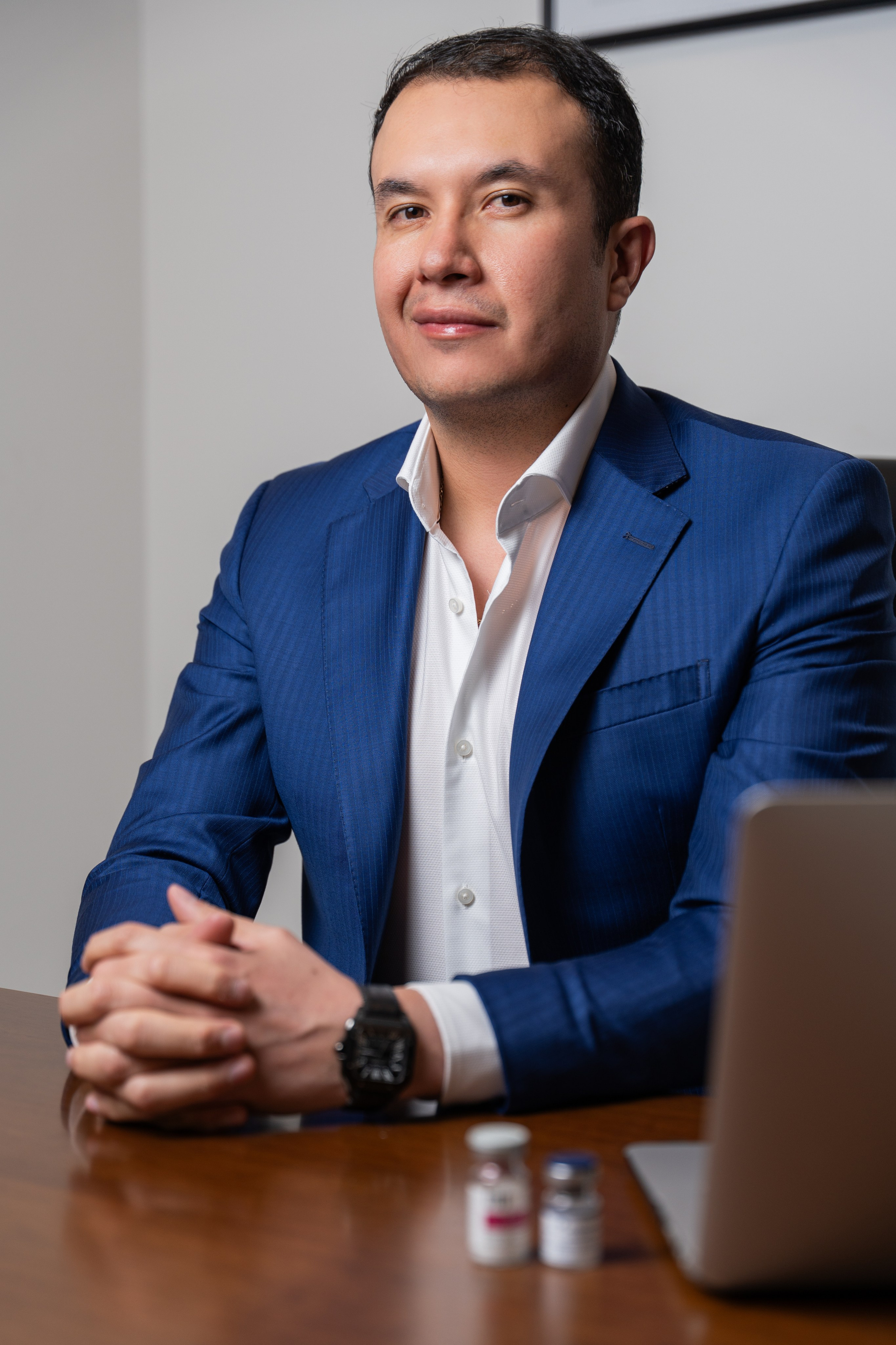 Dr. Ricardo. Miguelsalasfoto