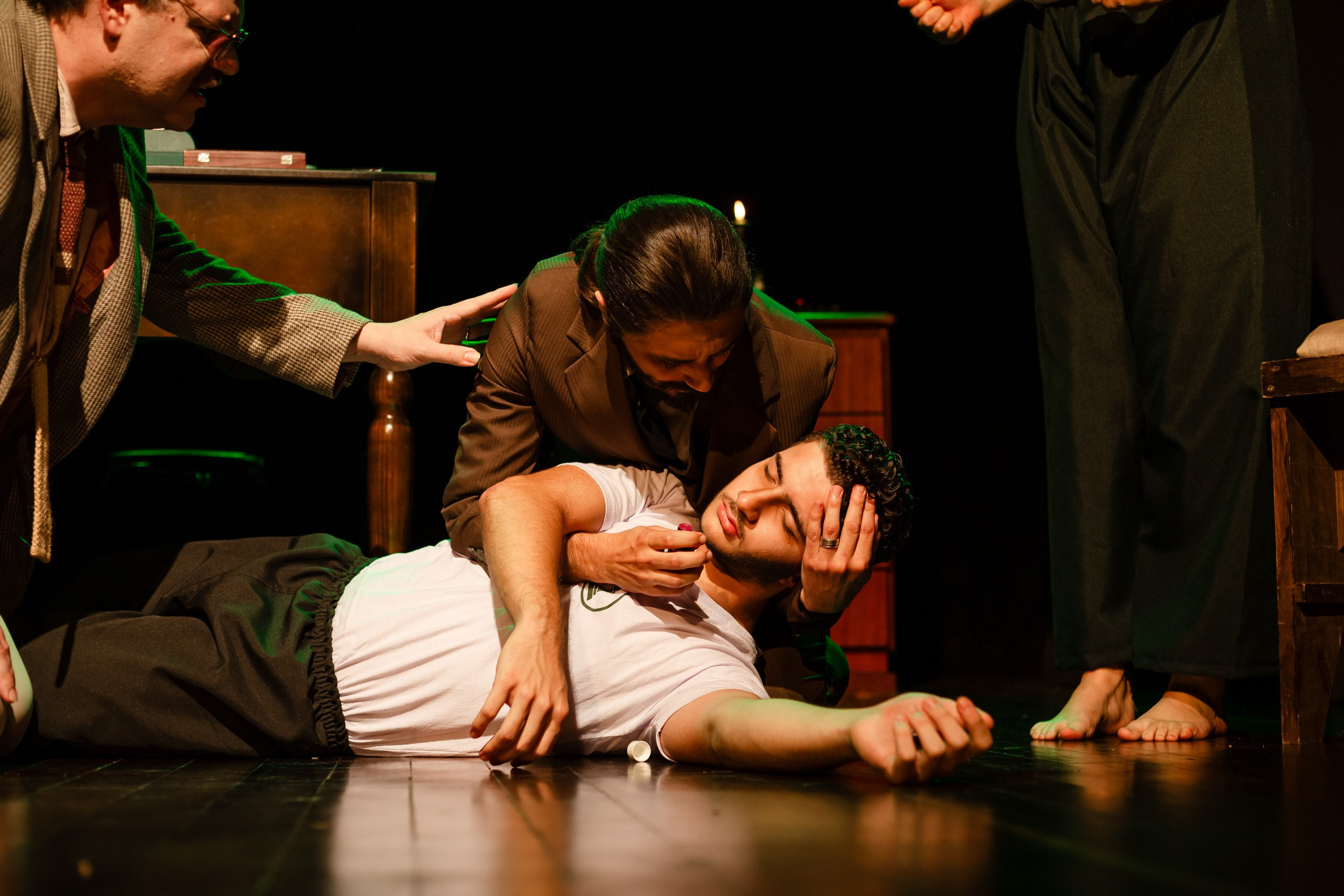 Espetáculo teatral O Alienista — Anchieta Arte Cênica