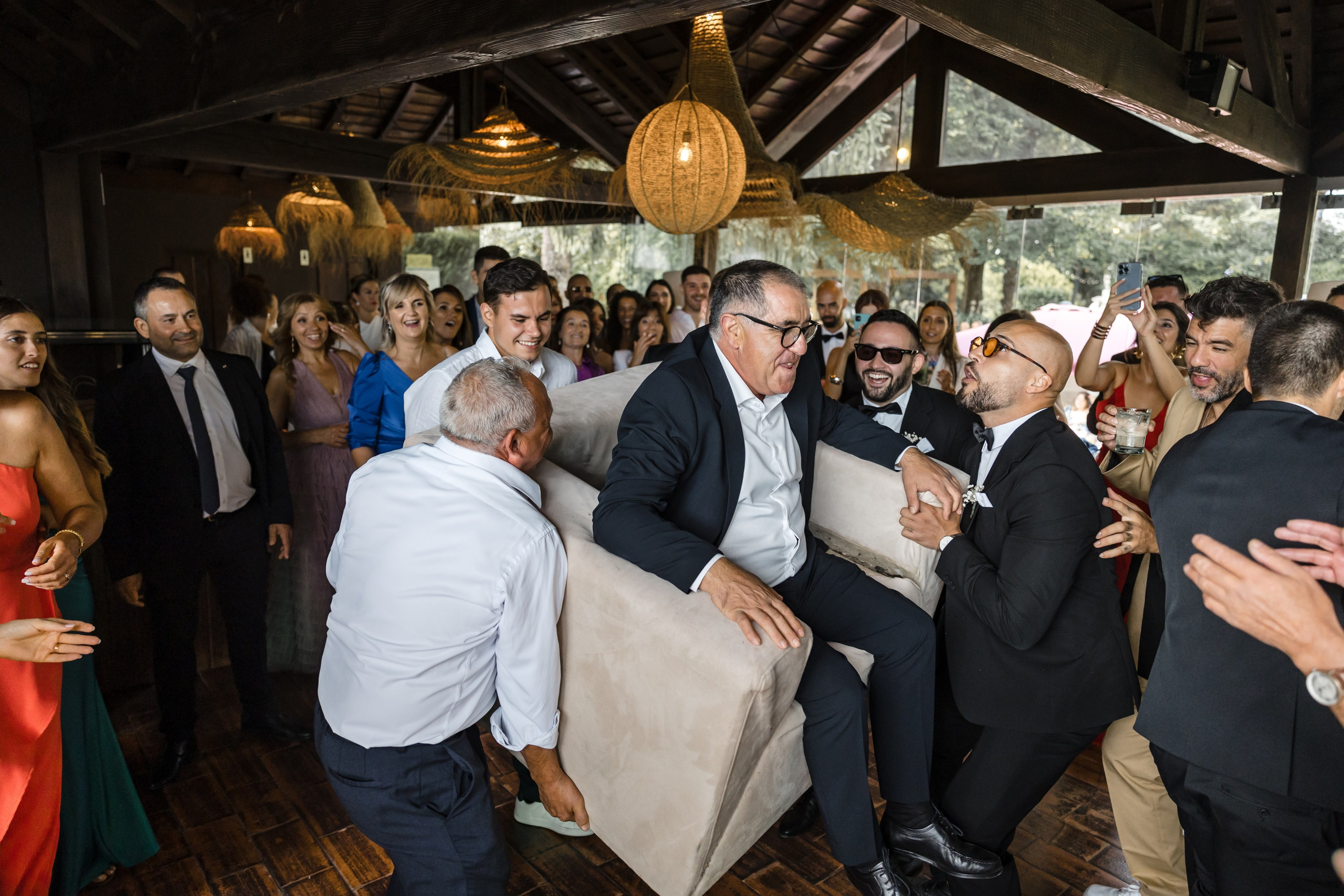 Glicínias Boutique Hotel Wedding in Guimarães | Pedro & Joana. Lisbon Wedding Photographer | Timeless Documentary Wedding Photography