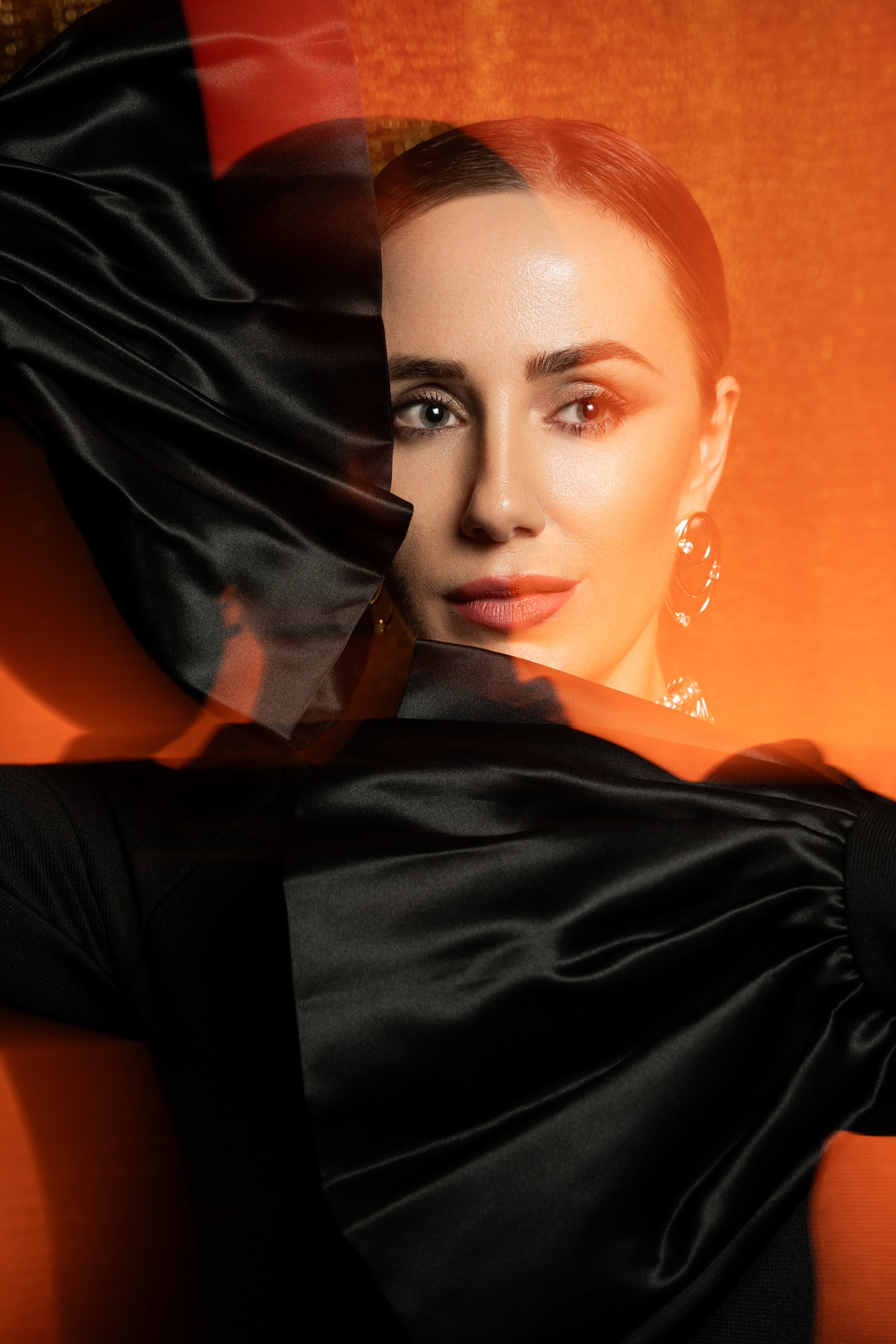 PORTRAIT. Photo and video production. Editing & retouching services. Training