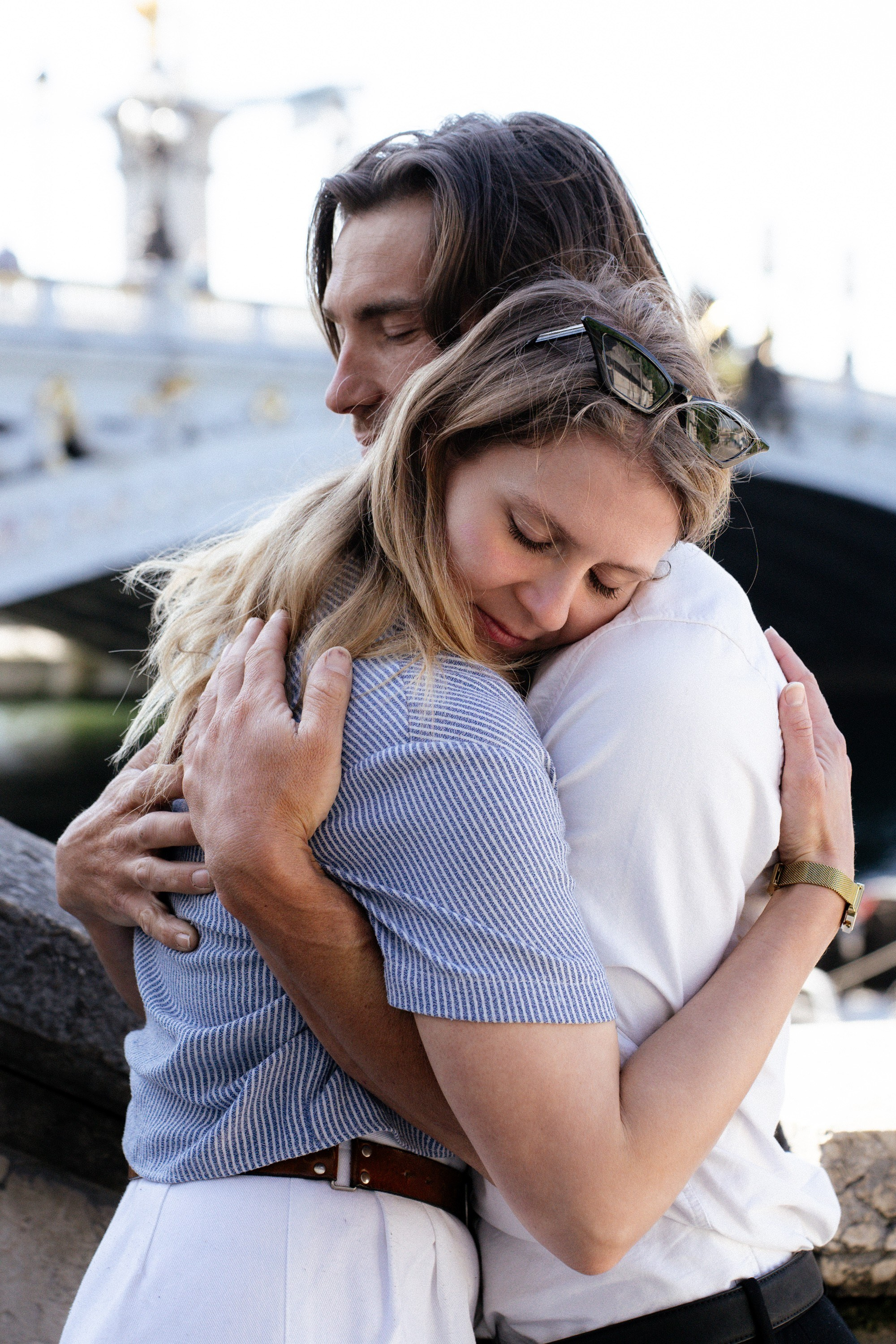 Love Story: Pont Alexandre III. Photographe et vidéaste à Paris