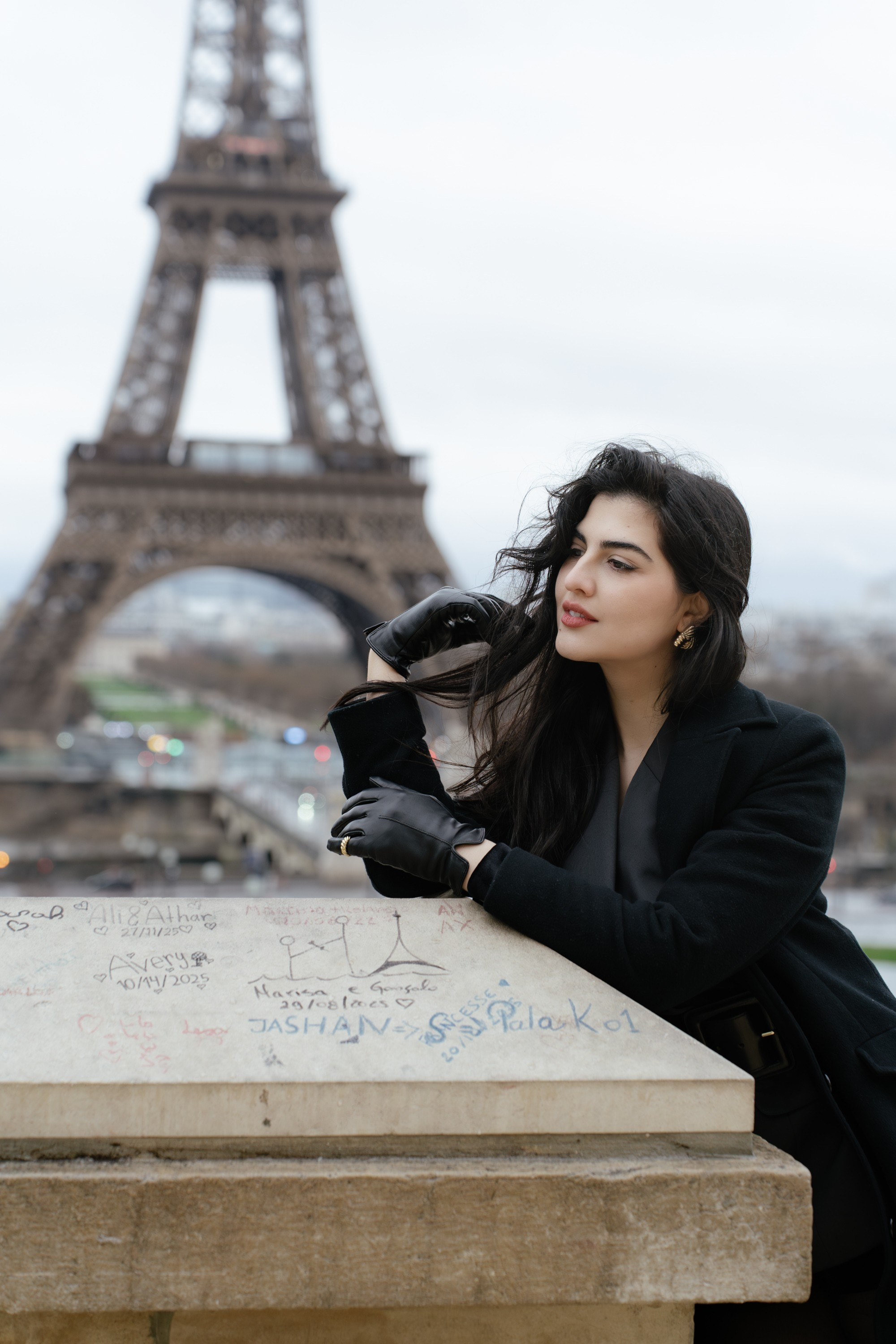 Solo Portrait Session: Trocadero. Paris Photographer & Videographer