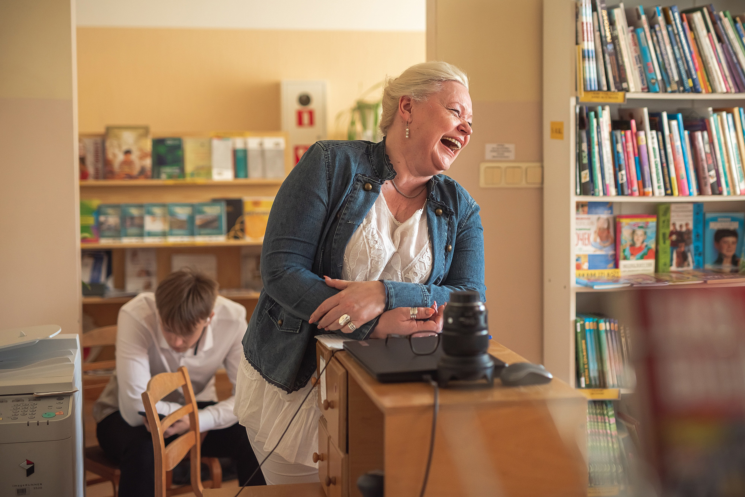 95. Vidusskola, 9 Klase. Fotogrāfs Rīgā. Gīmenes, individuālās un dažādu produktu fotosesijas