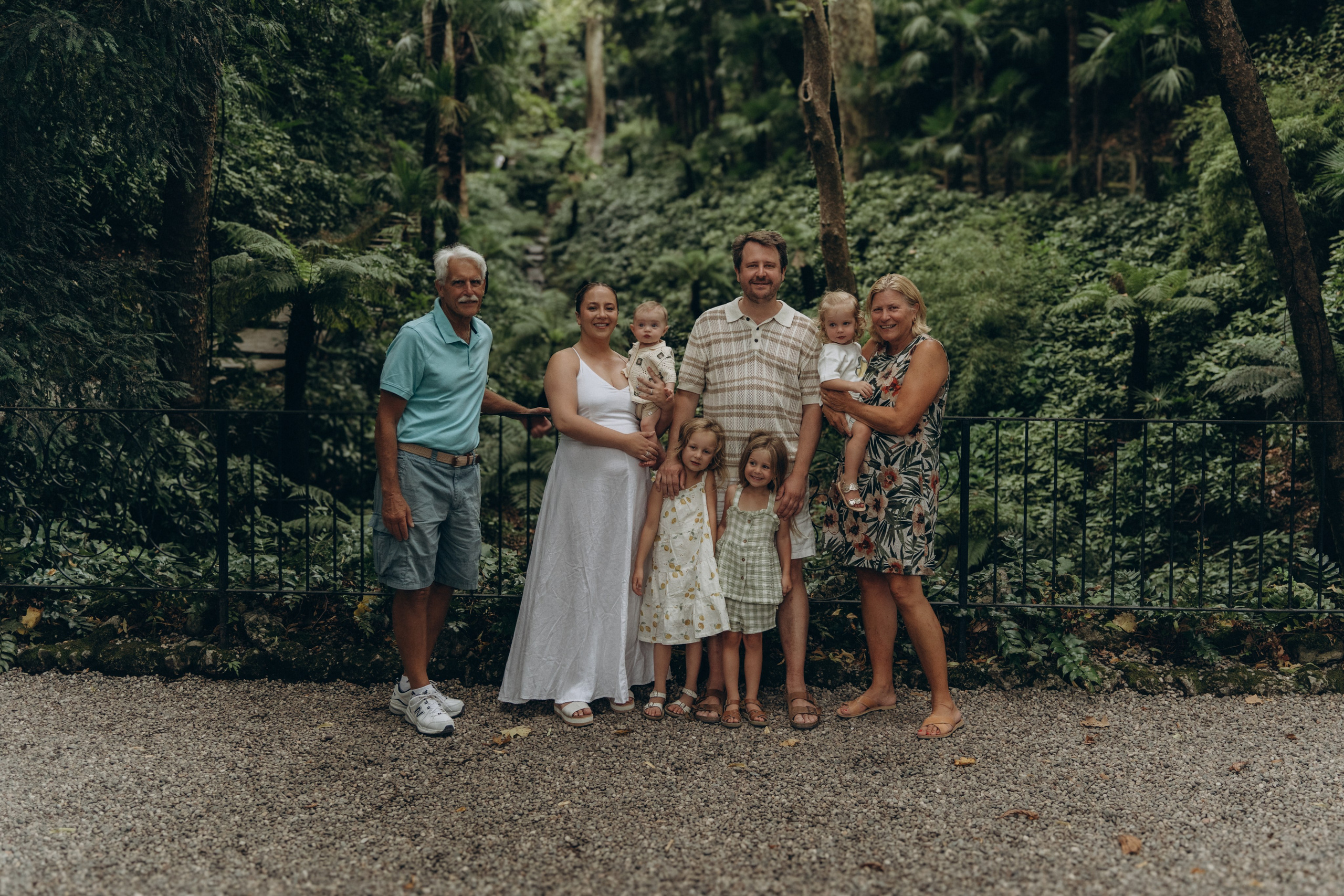 Family moments in Como Lake. PHOTOGRAPHER IN ITALY