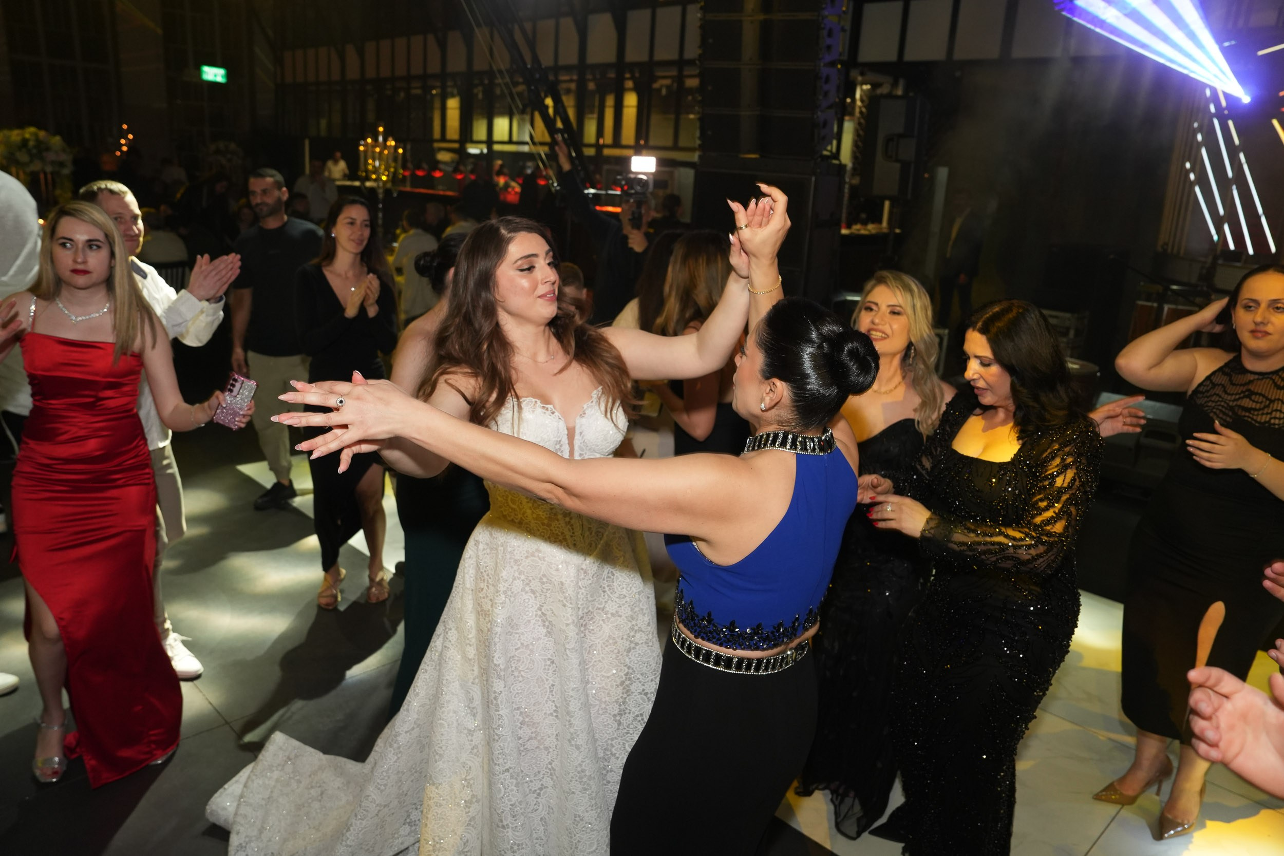 Tzipi & Ron — Wedding in Emek Hefer, Israel — Gershon Abramashvili