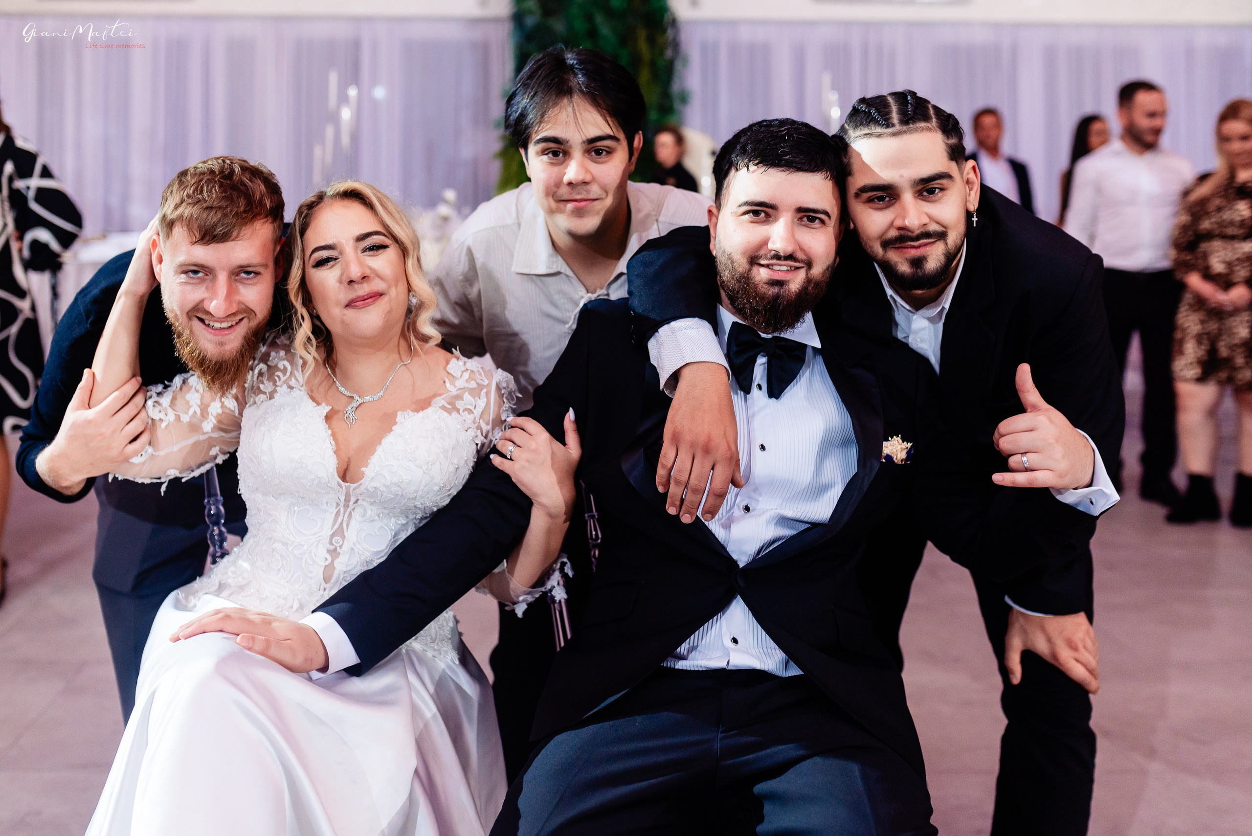 Robert & Andreea. Giani Maftei