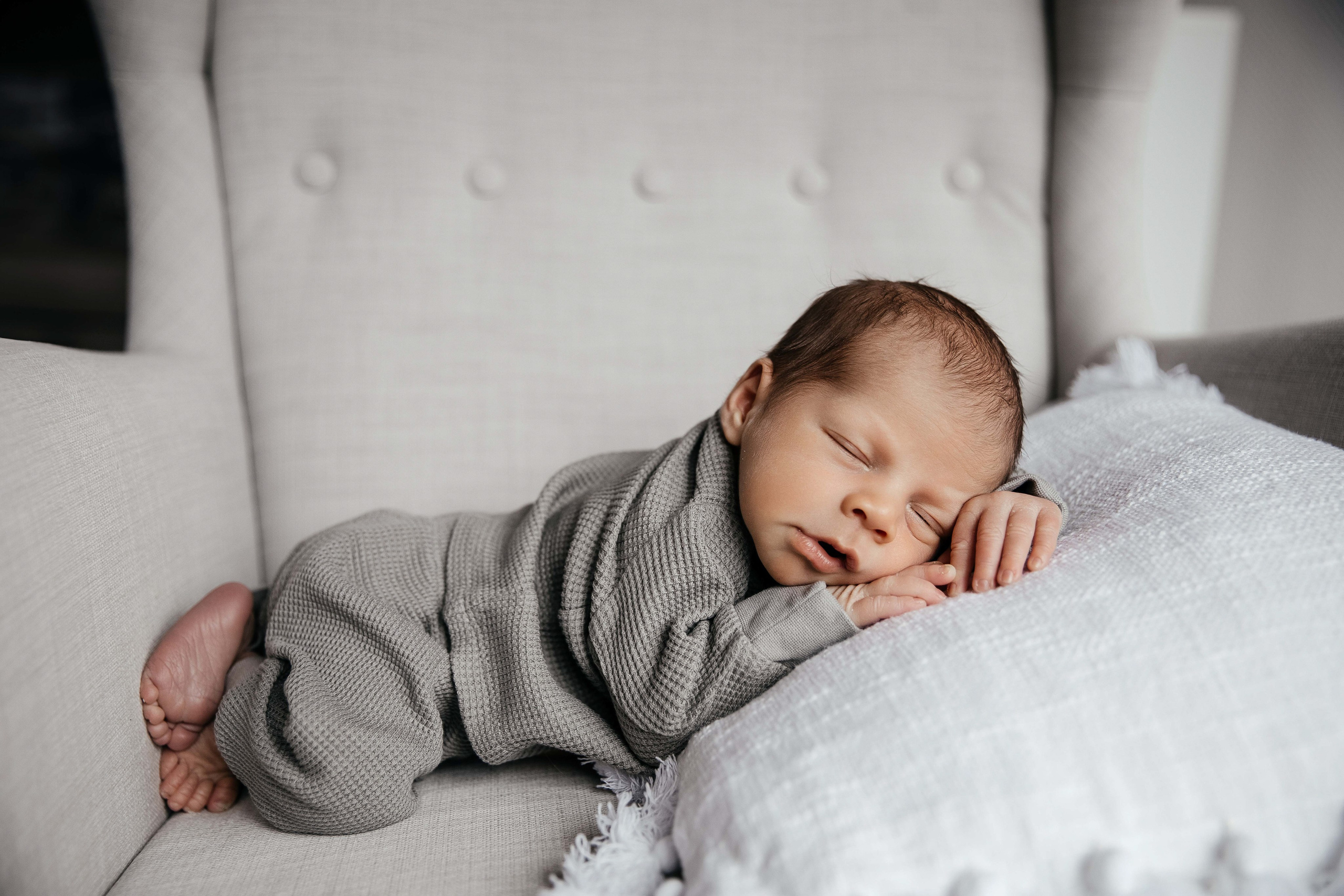 Newborn (Homestory). Wedding Photographer
