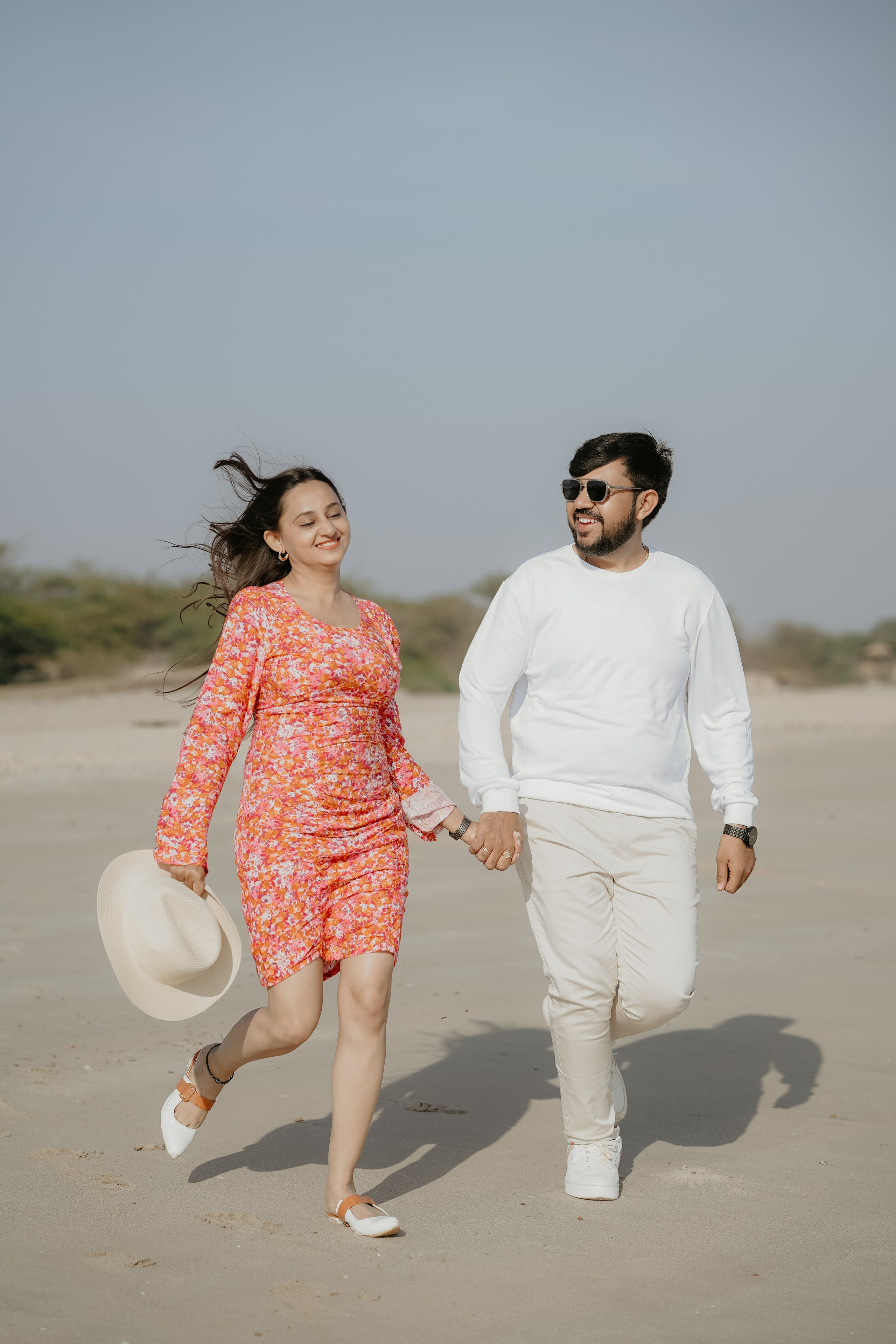 COUPLE SESSIONS. Love Emotions Weddings