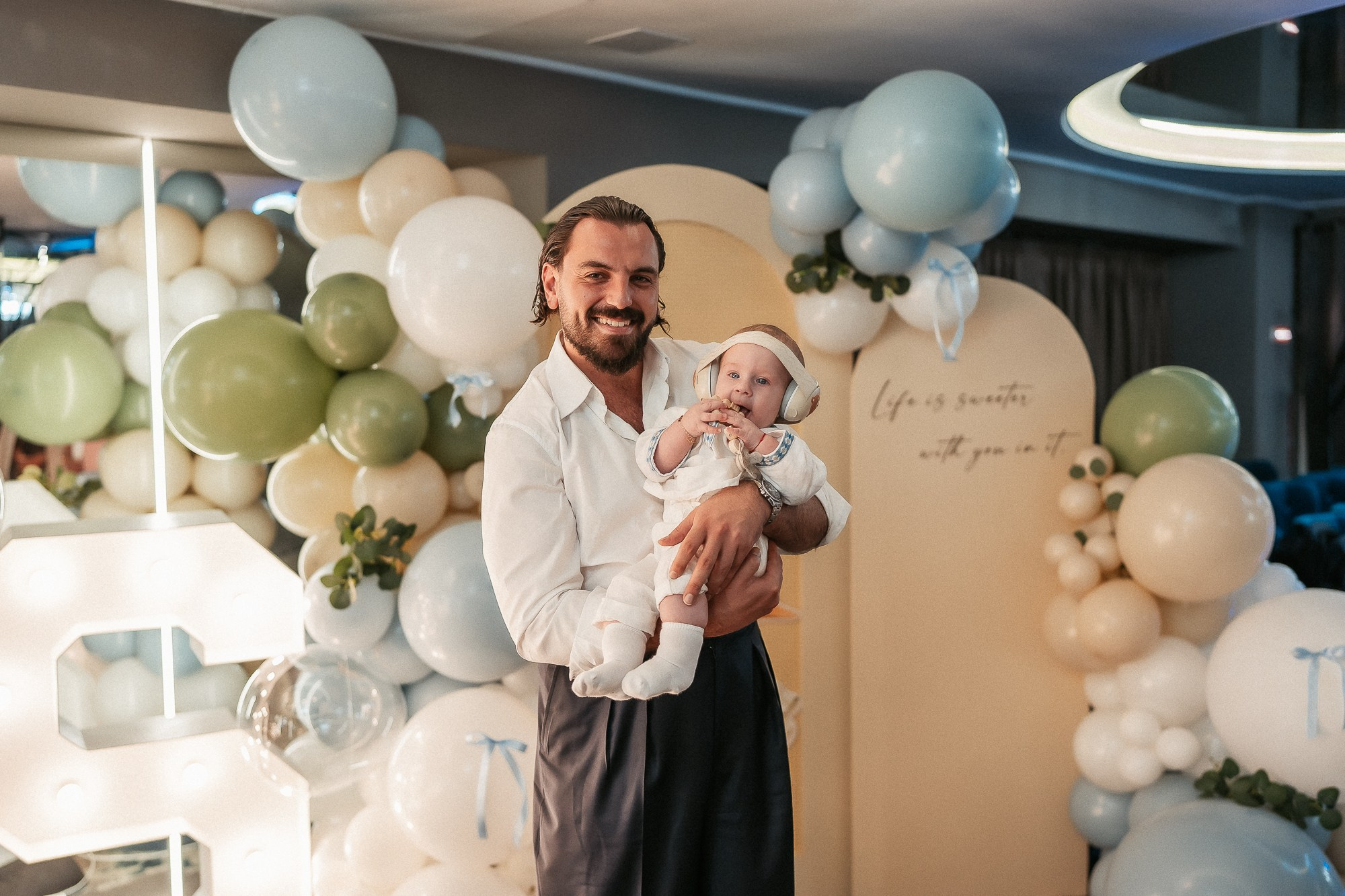 Botez Pavlos. Fotograf de familie, evenimente, produs și brand personal  în Zalau, Cluj-Napoca Carmen Simoc
