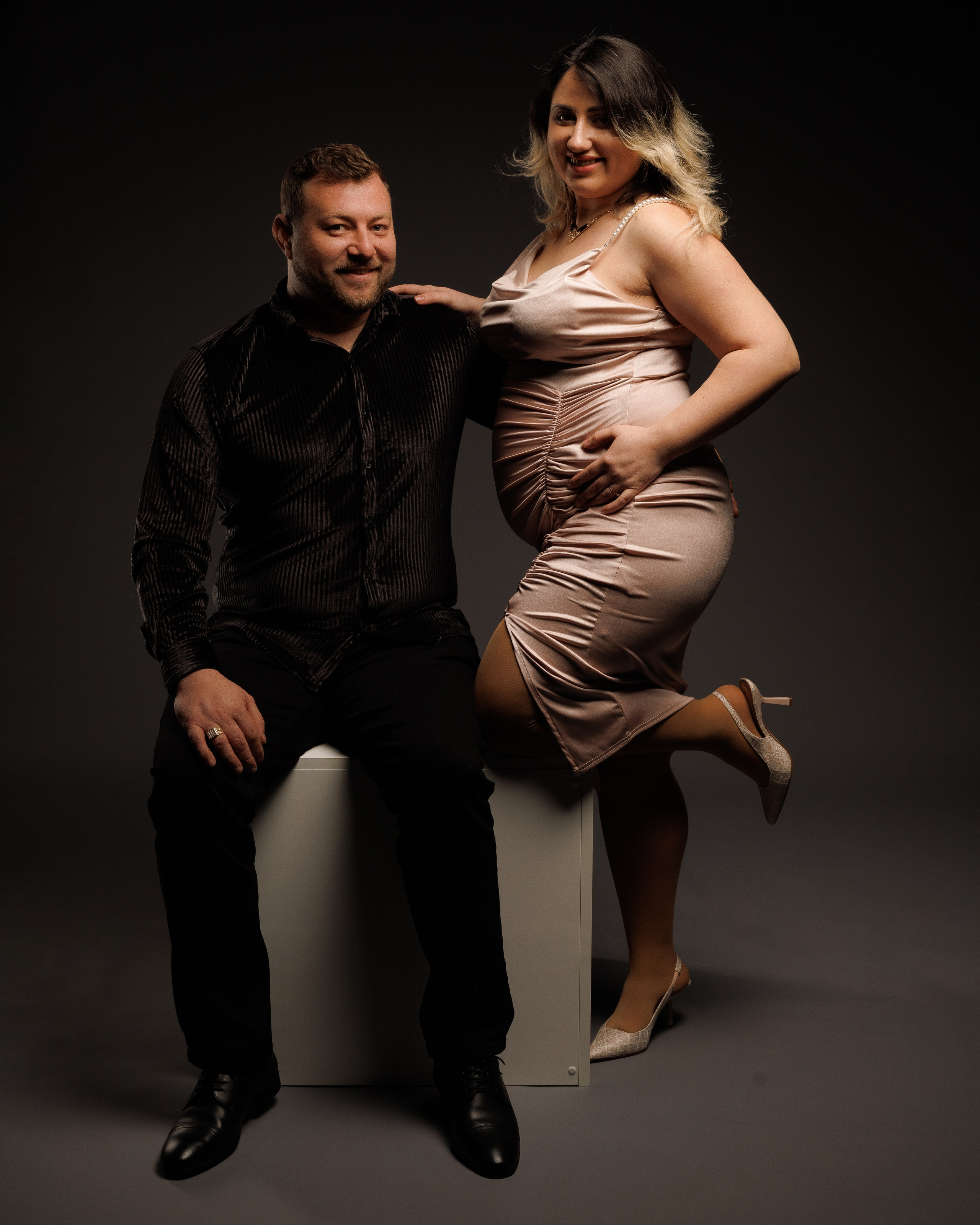 Maternity. Https://valeriubriciuc.com/