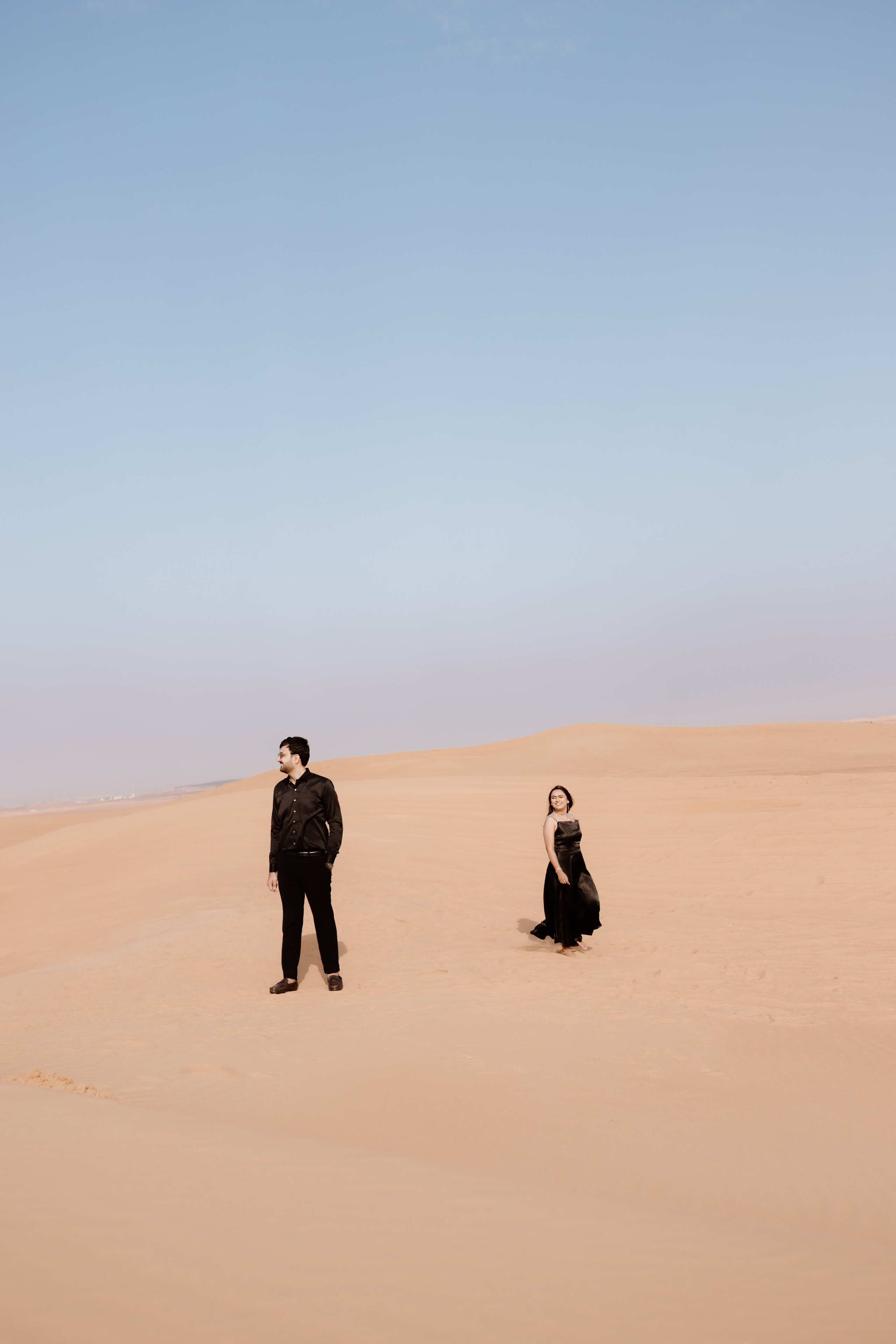 COUPLE SESSIONS. Love Emotions Weddings