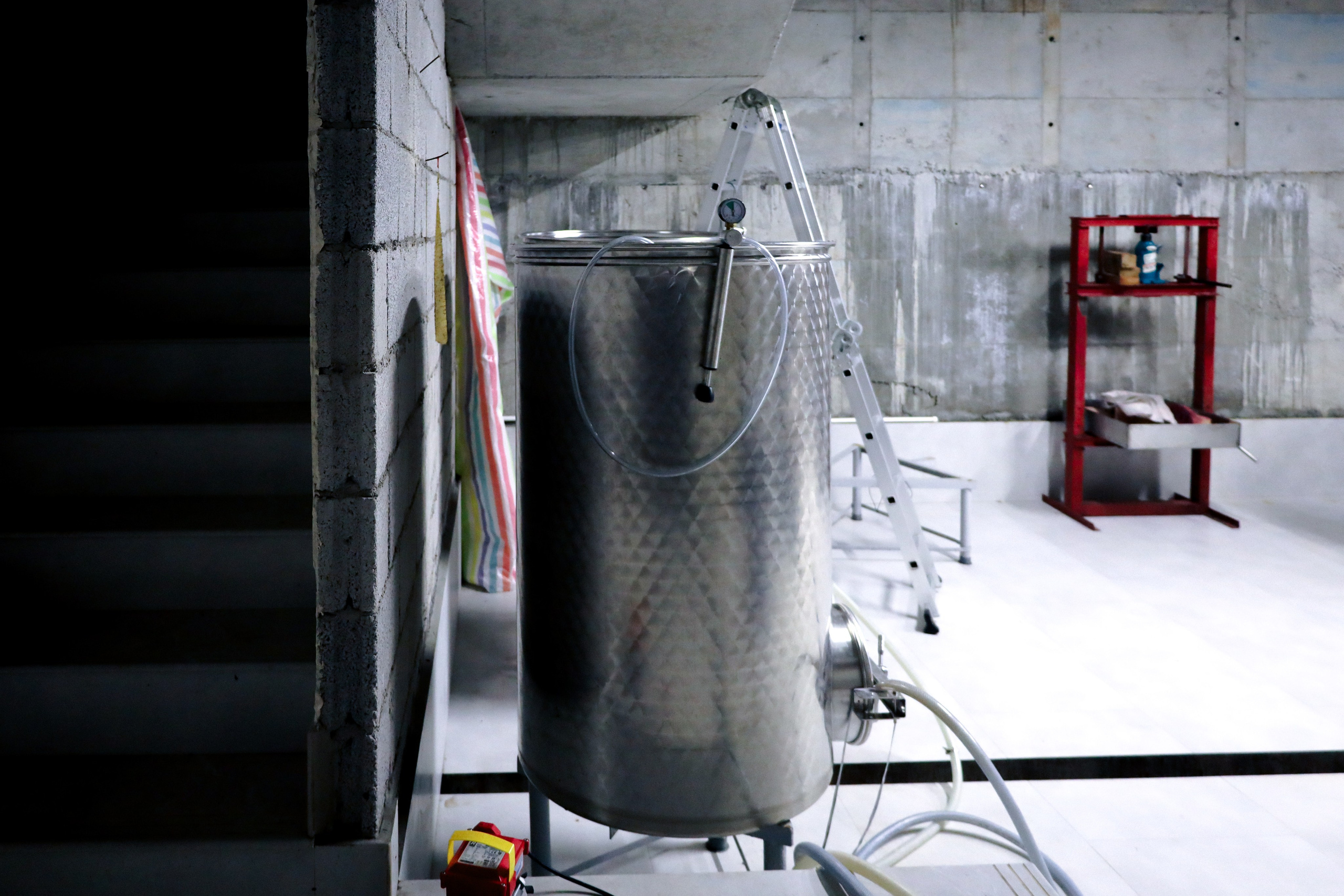 Factory reportage (hand-crafted cider). Asmikiam