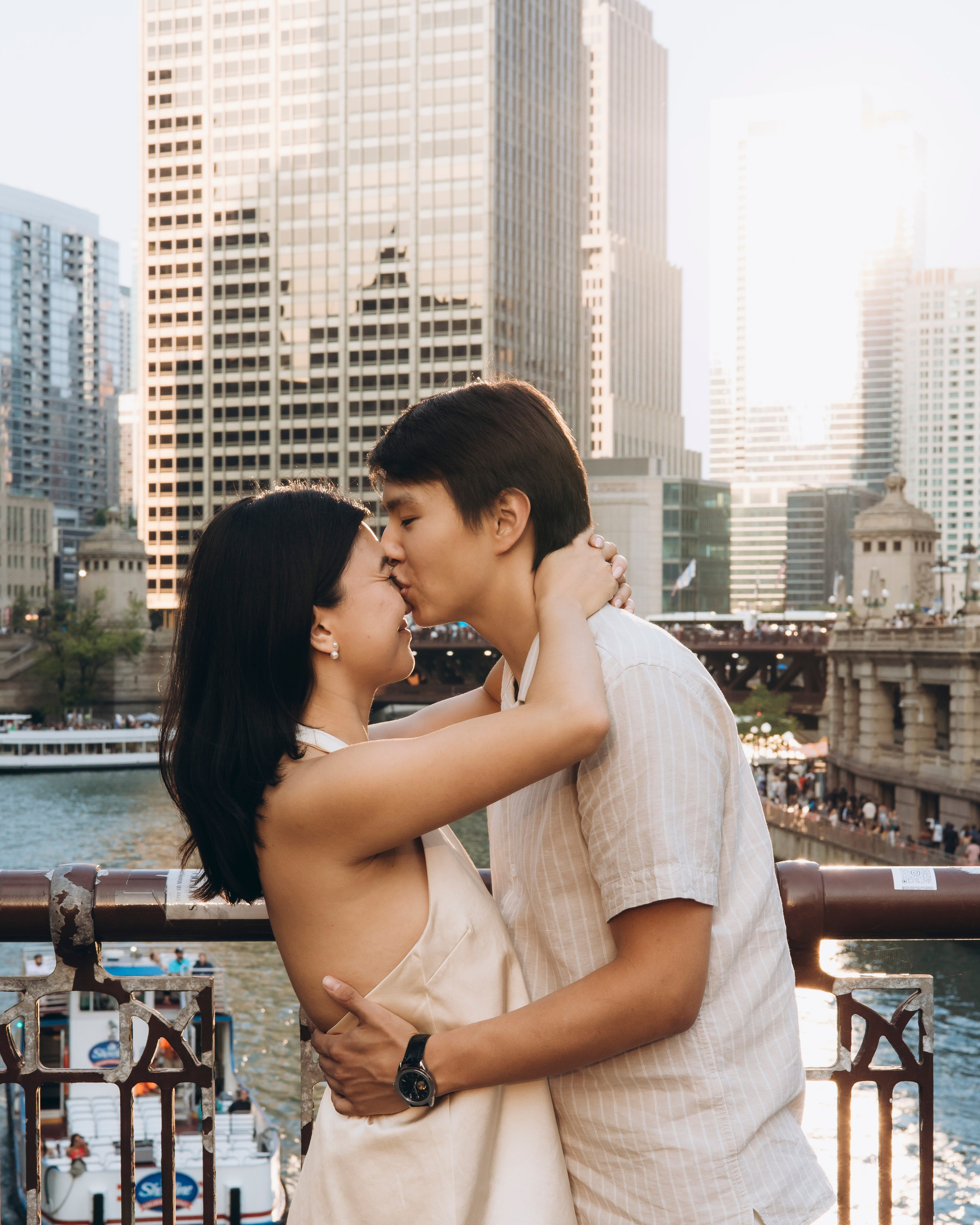 Downtown Chicago Couples Session — Chicago Photographer — Margarita Chudinova