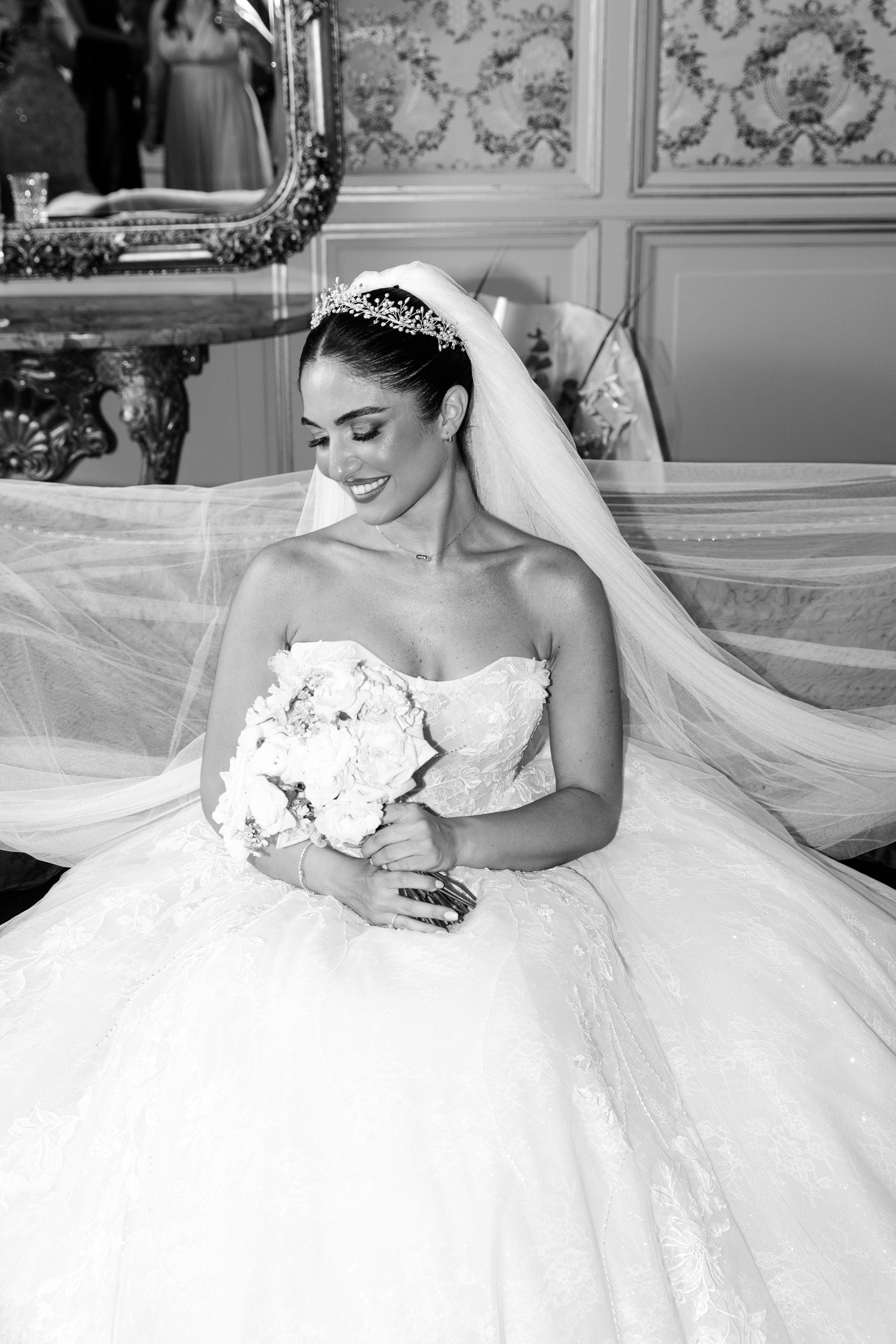 Chloe & Romeo. Photographer in Paris