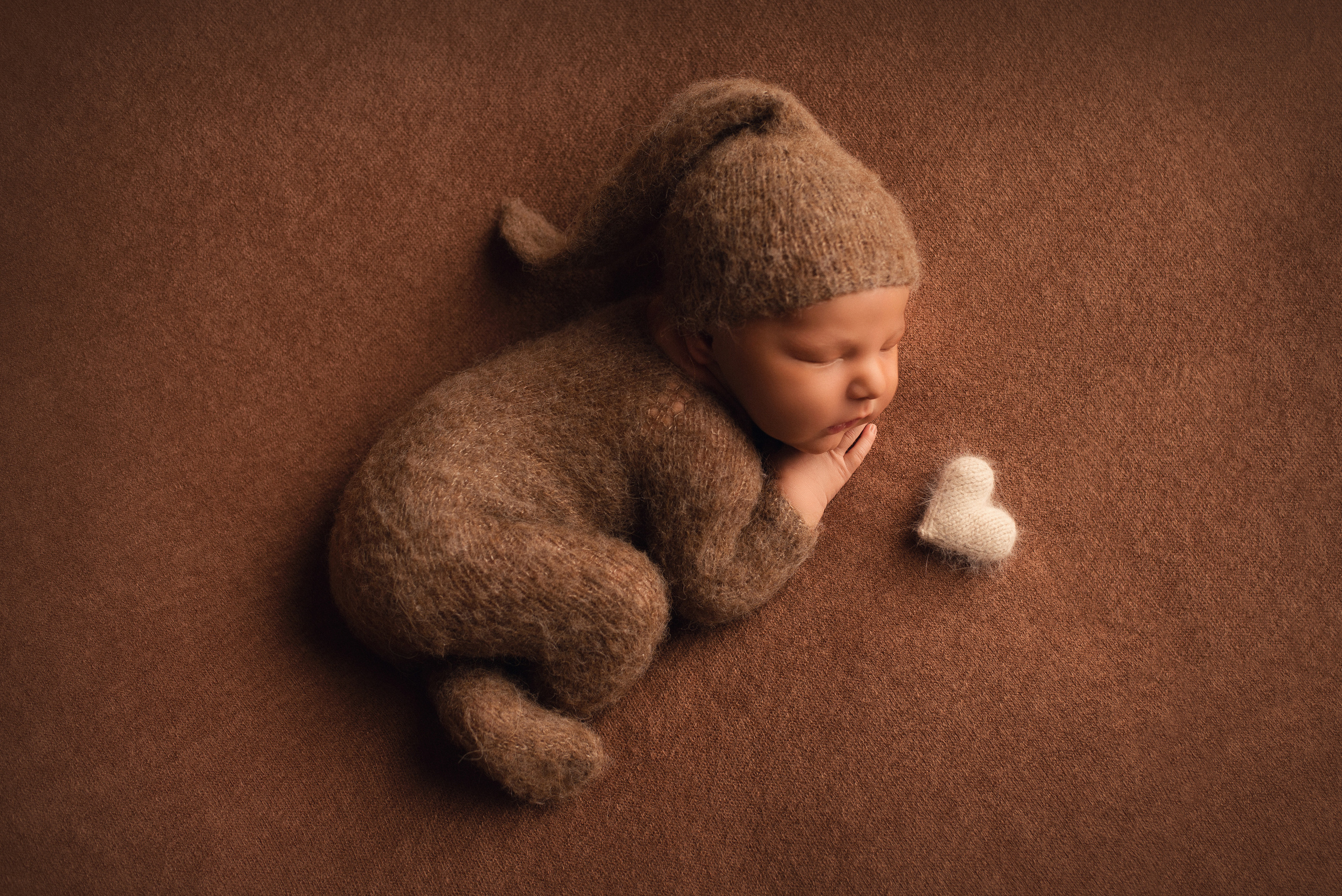 Ottawa Newborn and Baby Newborn Photographer Elena Helali