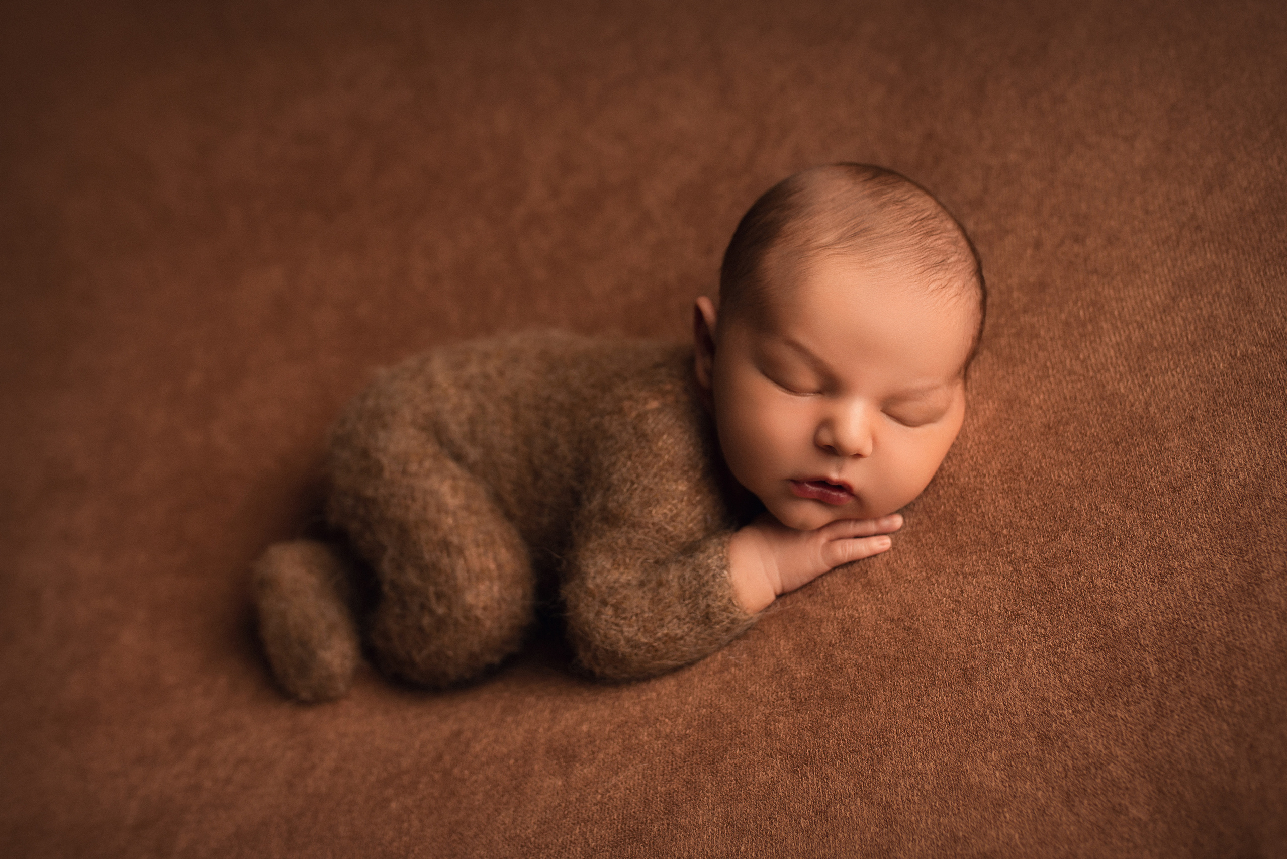 Ottawa Newborn and Baby Newborn Photographer Elena Helali