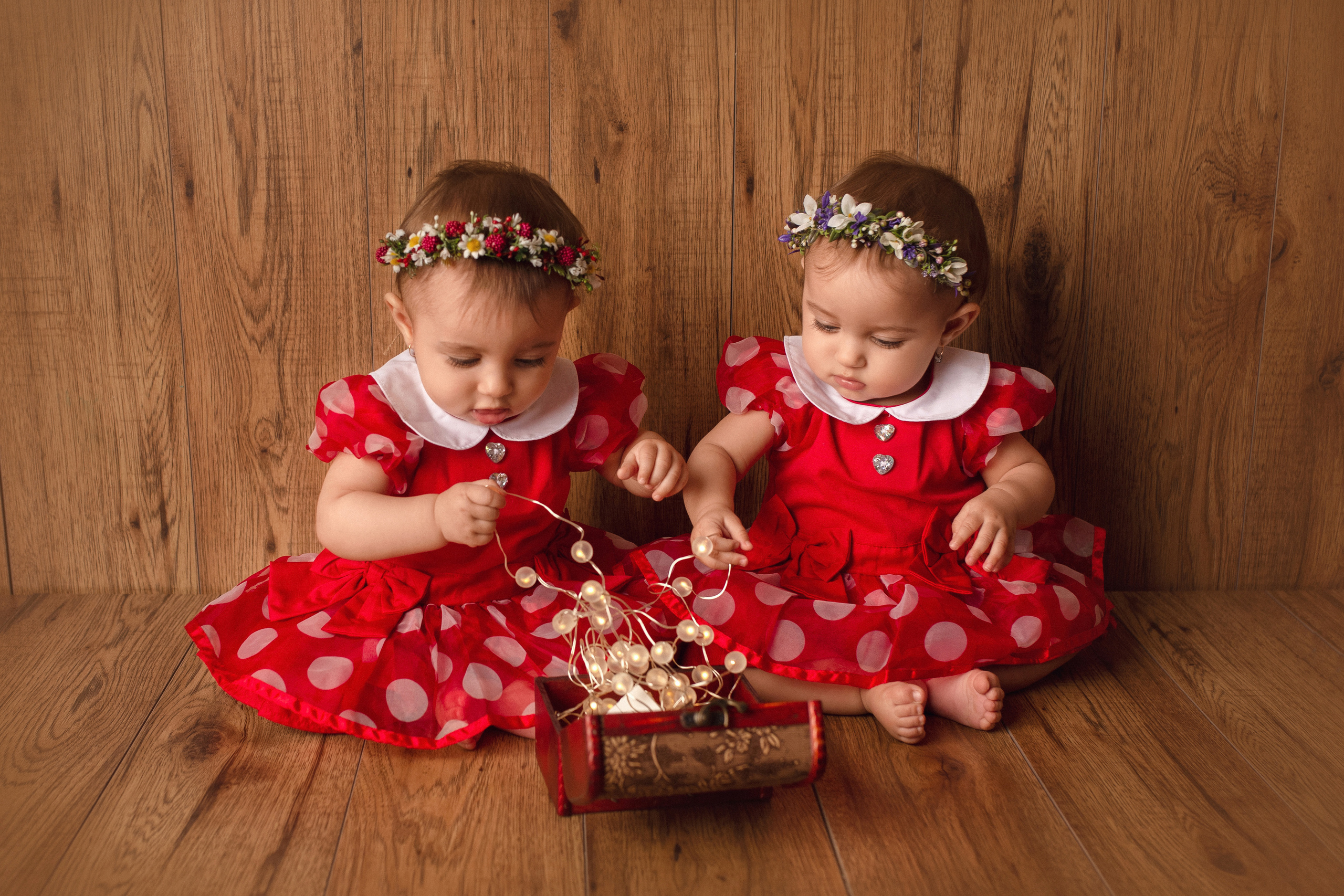 CHILDREN. Ottawa Newborn and Baby Newborn Photographer Elena Helali