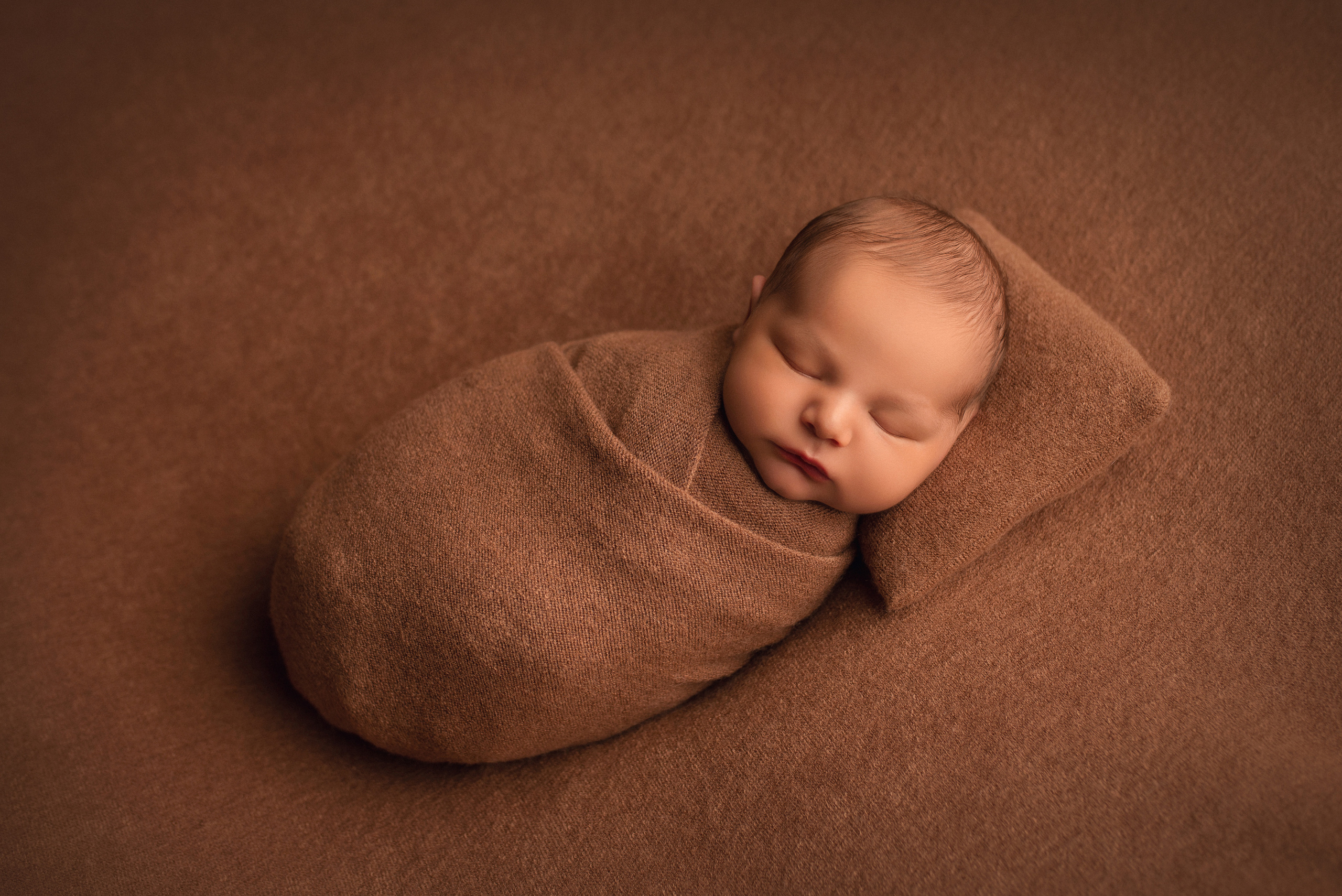 Ottawa Newborn and Baby Newborn Photographer Elena Helali