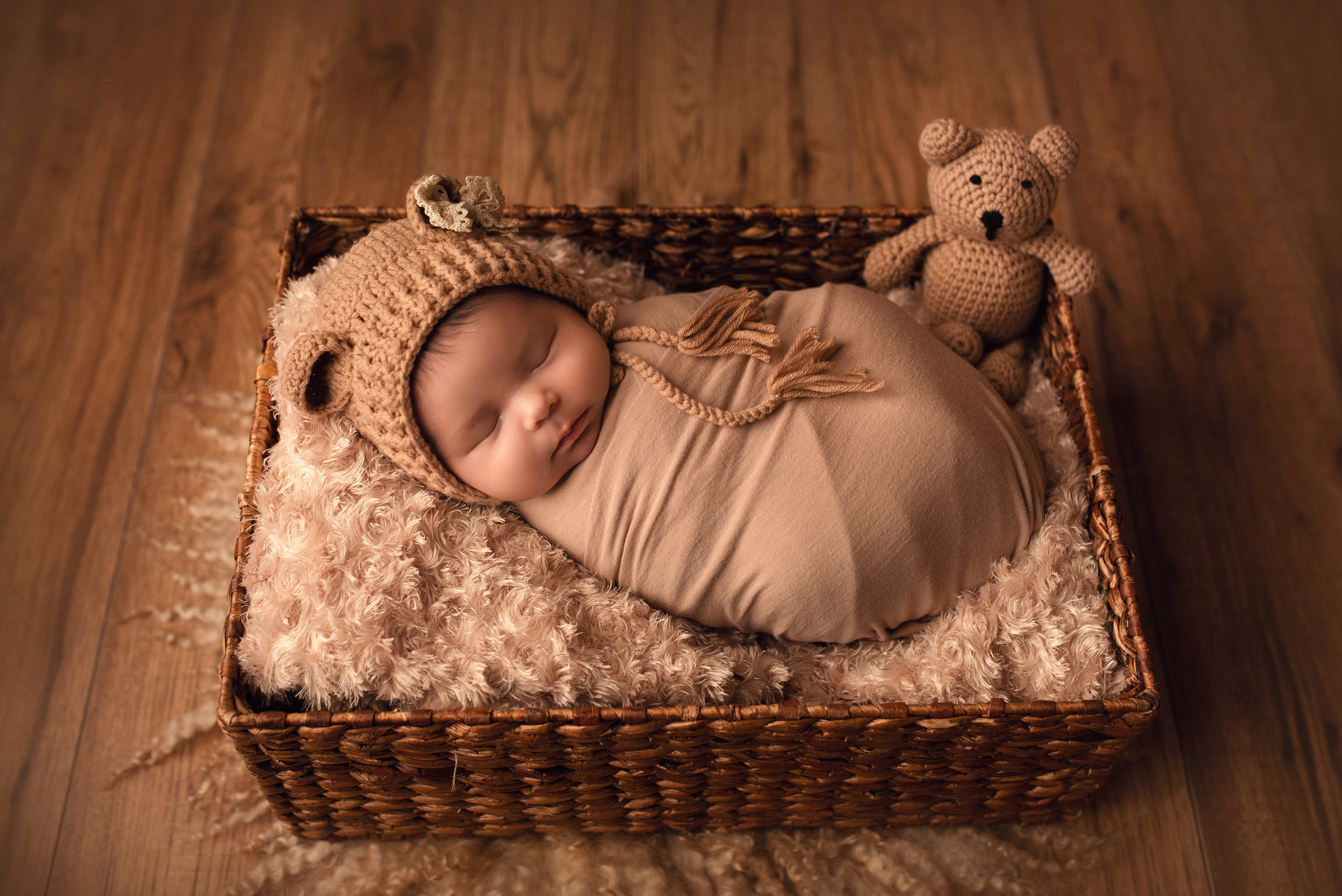 Ottawa Newborn and Baby Newborn Photographer Elena Helali