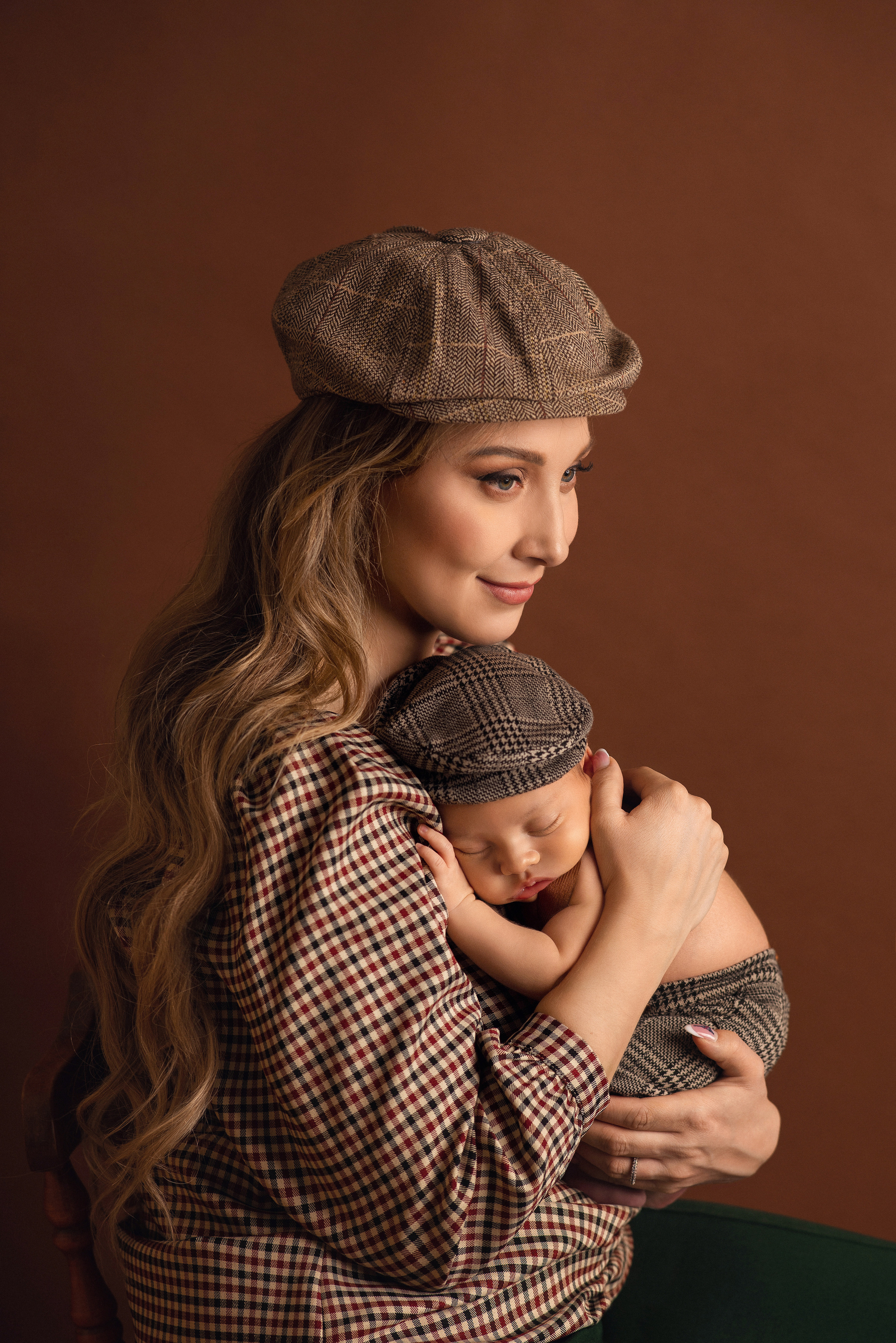 FAMILY / MATERNITY. Ottawa Newborn and Baby Newborn Photographer Elena Helali