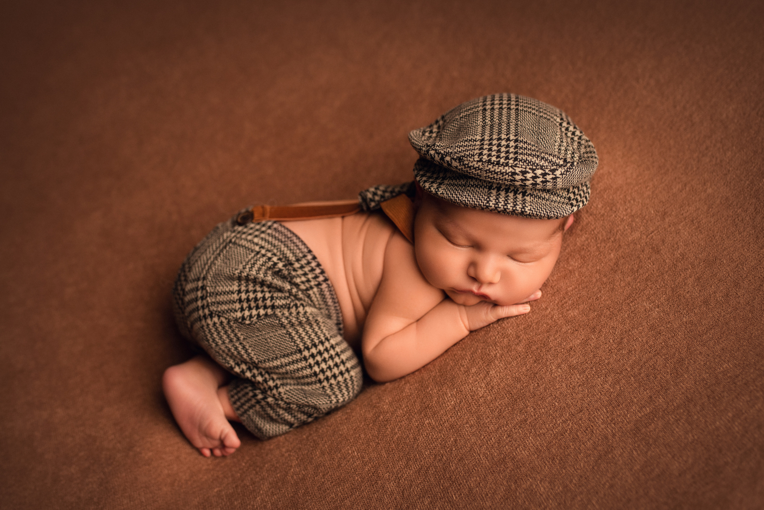 Ottawa Newborn and Baby Newborn Photographer Elena Helali