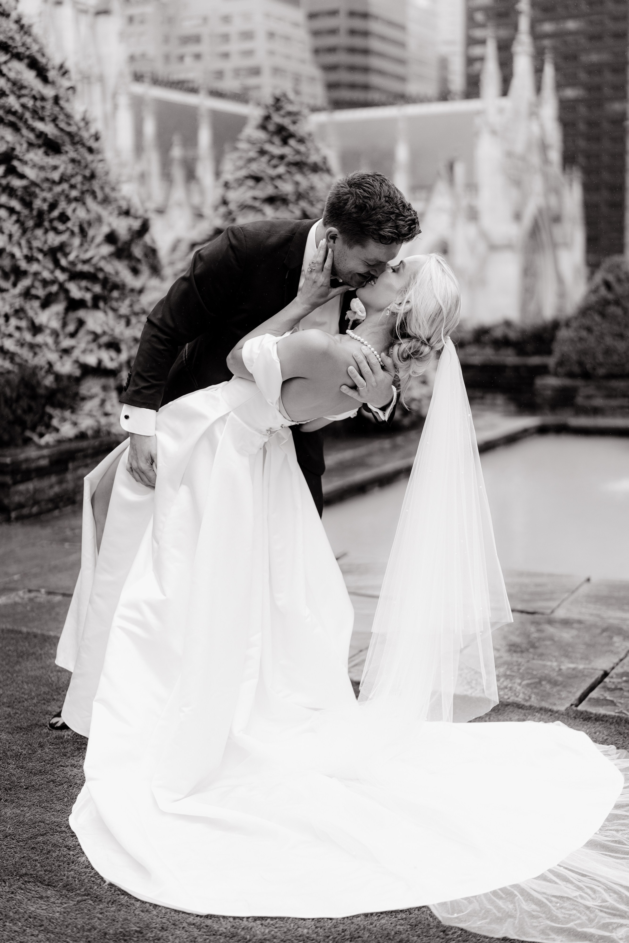 Brianna and Josh’s Manhattan Loft 620 Wedding. Wedding photographer and videographer New York | New Jersey