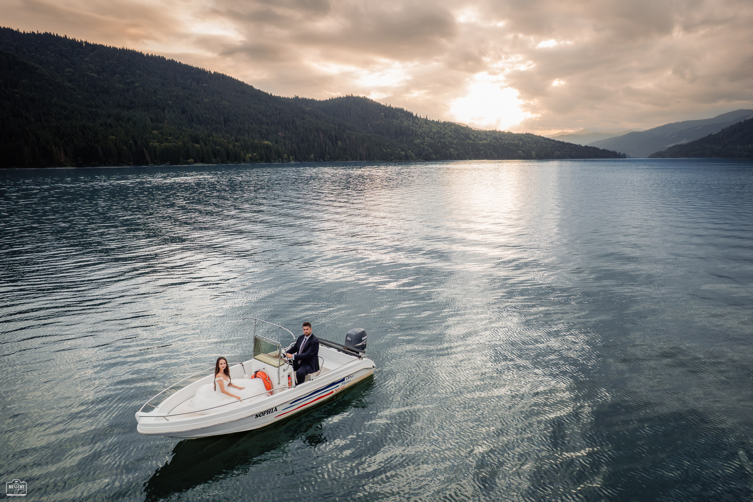 Iulian Arsinte | Fotograf Nunta | R+G. Iulian Arsinte - Fotograf de Nunta - Neamt, Bacau, Suceava, Iasi