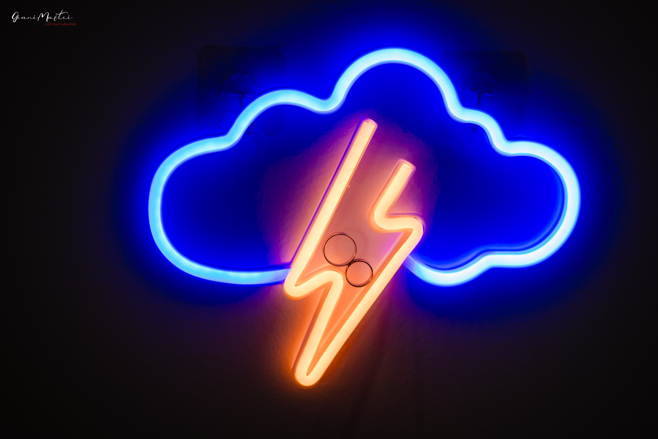 Robert & Andreea. Giani Maftei