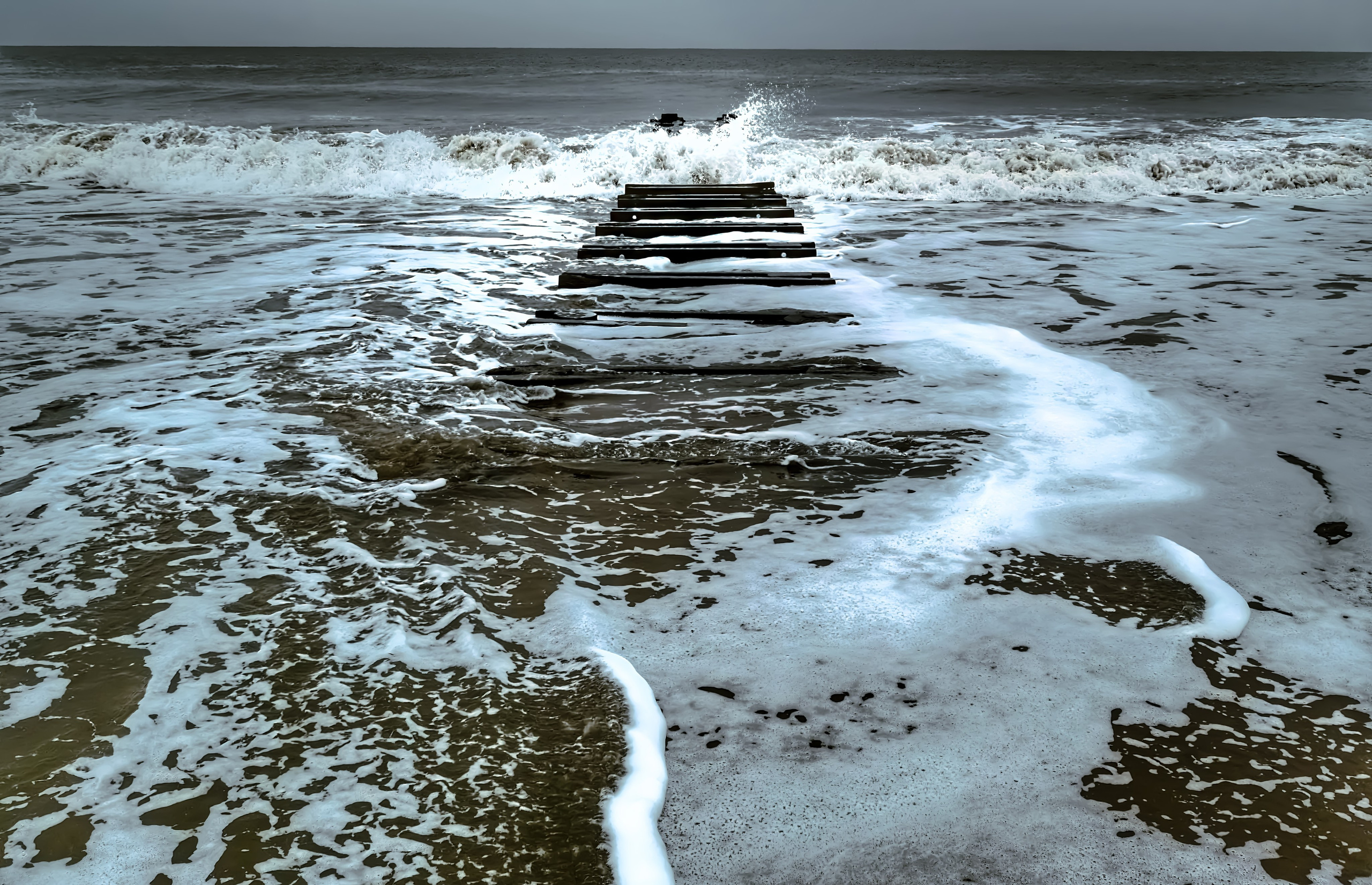 Atlantic Ocean and photo with dreams. Victoria Fedoseenko. Photographer from Serbia