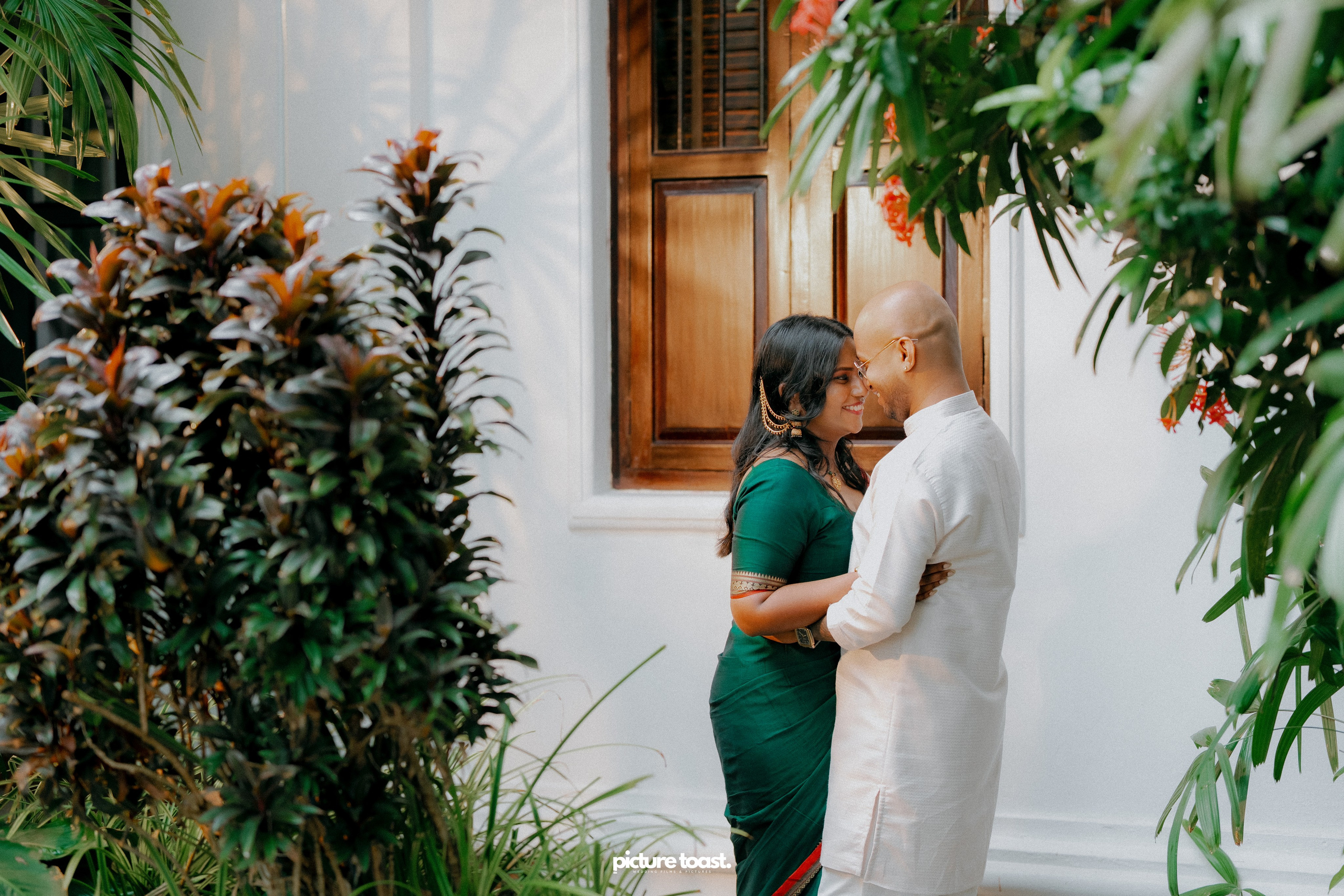 Vishnu & Anusree Prewedding!. Fine art Wedding Photographers in India & Canada