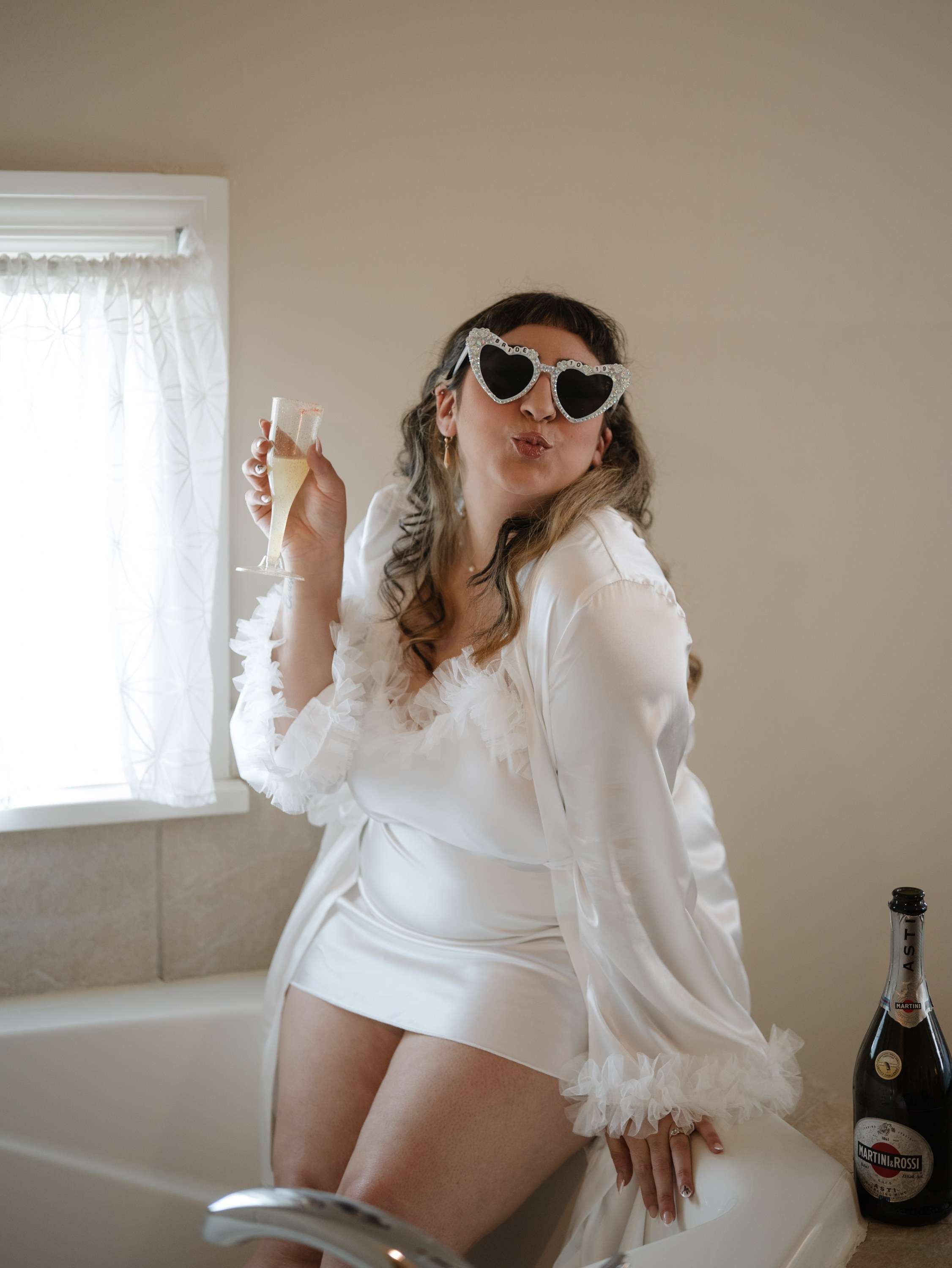 Vicki and Anthony’s wedding — Geneva, NY. Portrait and wedding photographer in New York