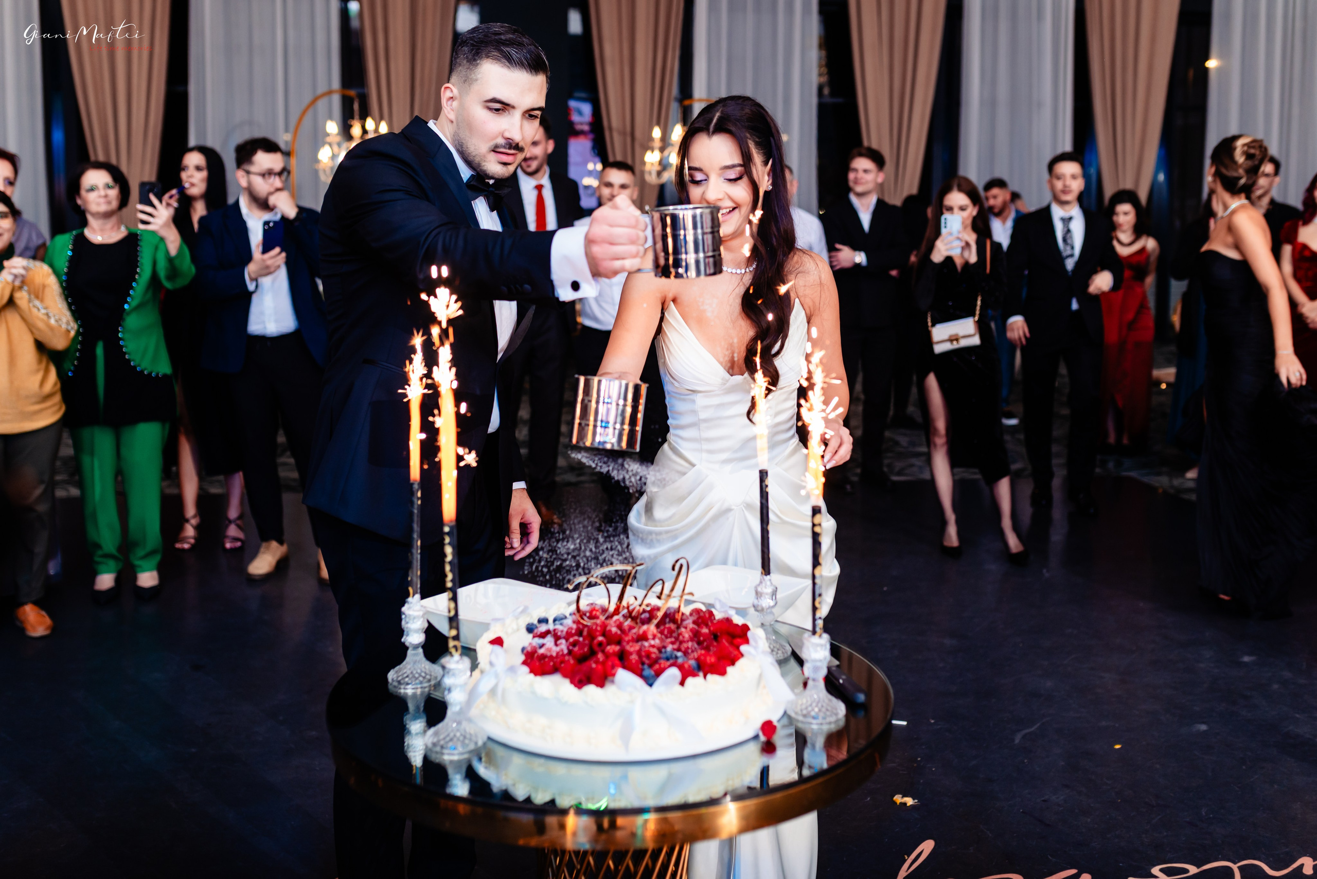 Iulia & Razvan. Giani Maftei