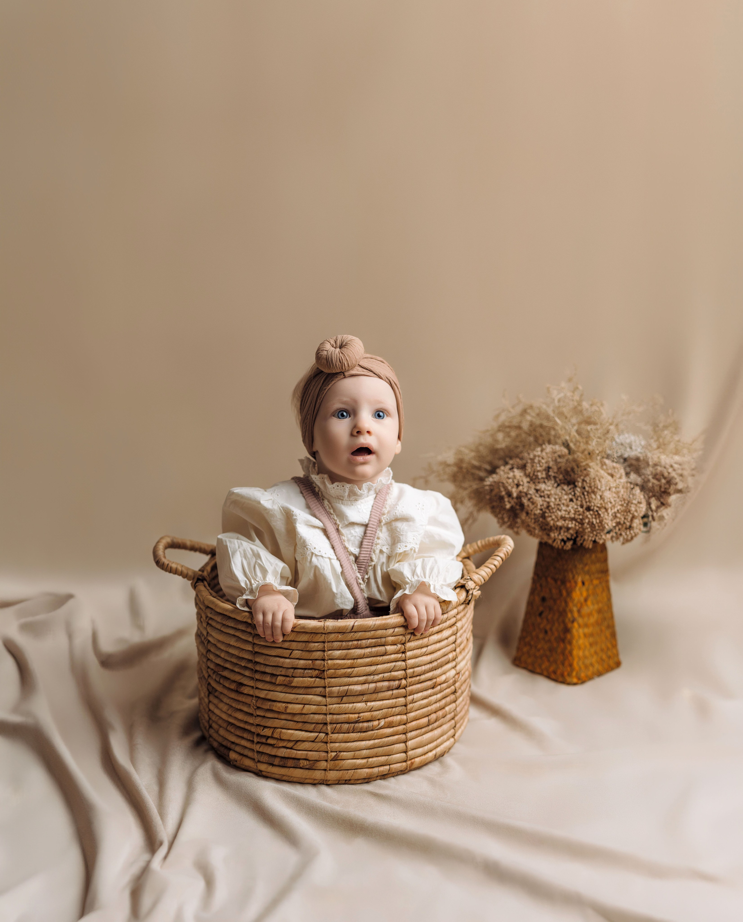 Family and Kids. Newborn, kids, family photographer based near Zurich, Switzerland