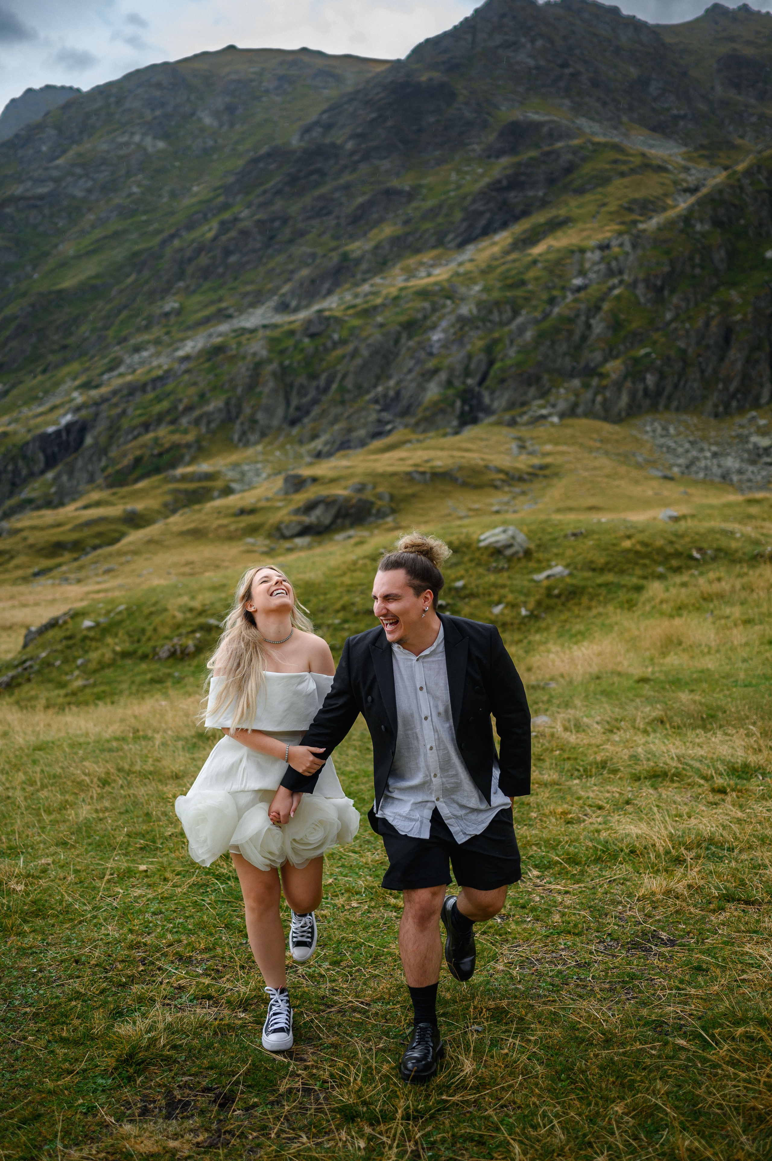 Octavian & Antonia | Trash The Dress. Erik Bagy | Fotograf de Nuntă