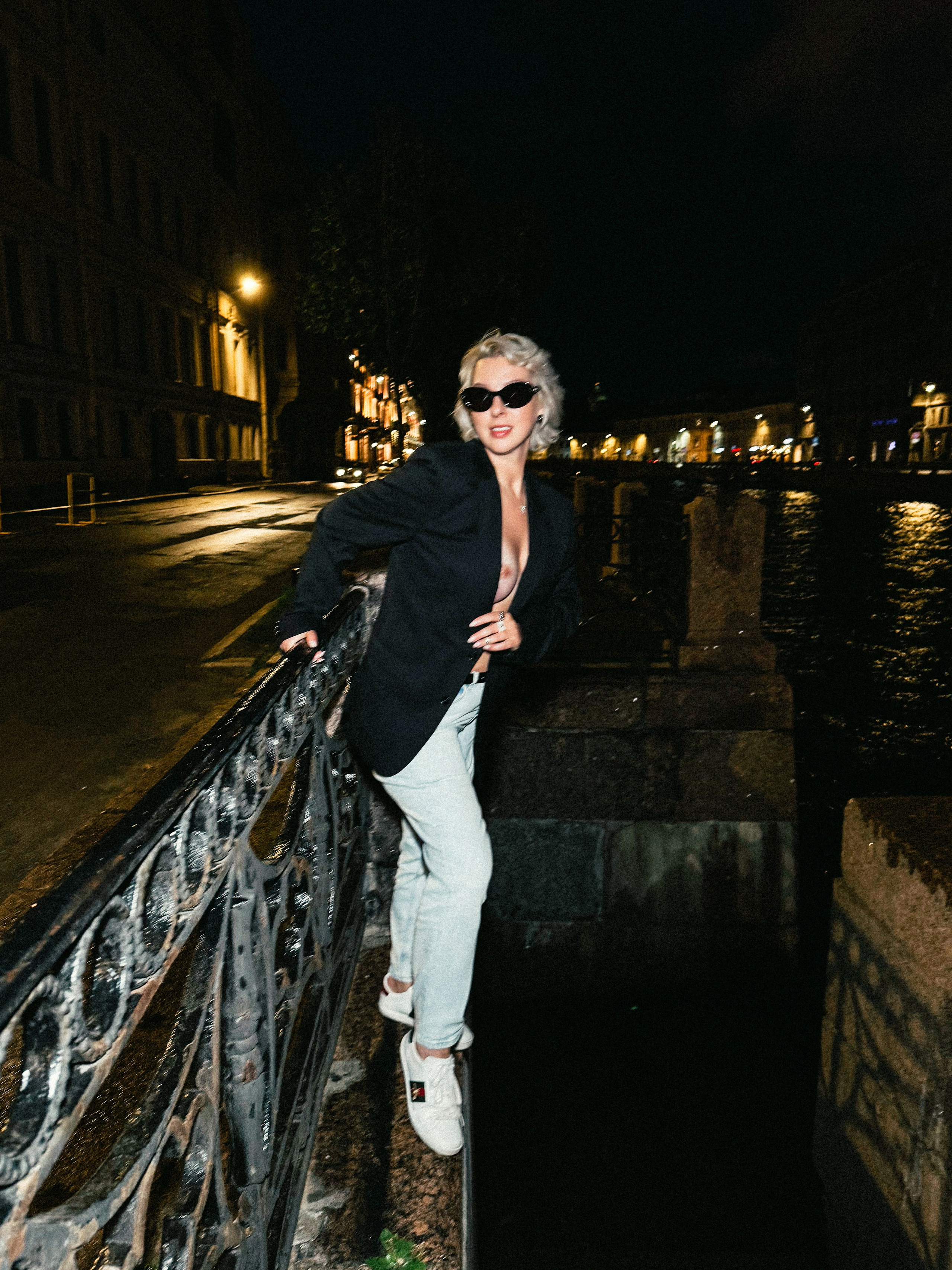 Night walk. M Atelier | Art Portraits